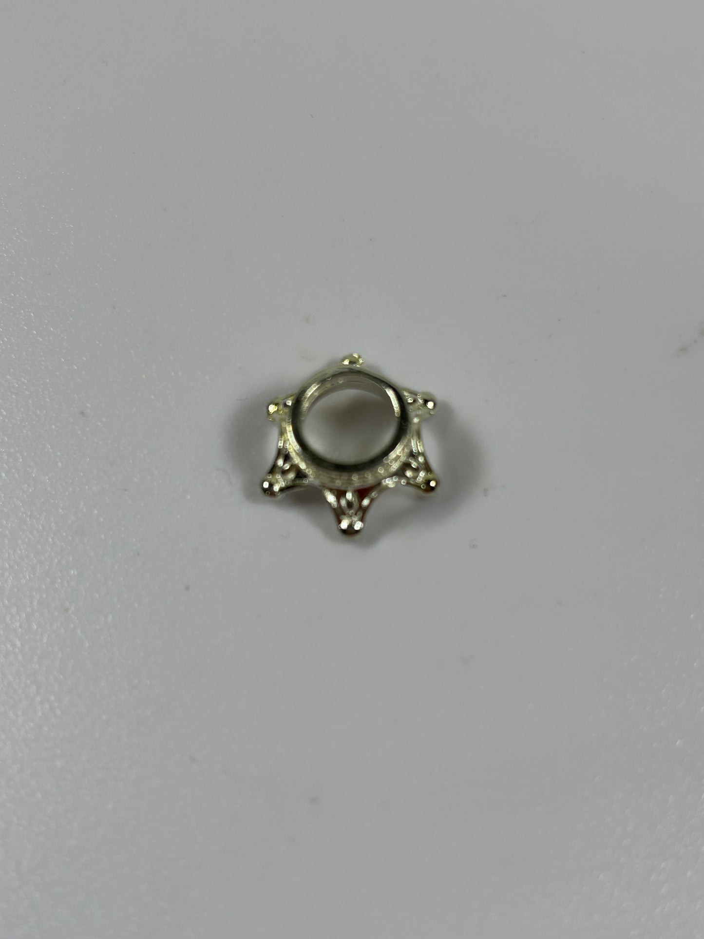 (#1320) - Sphere Holder Metal - New