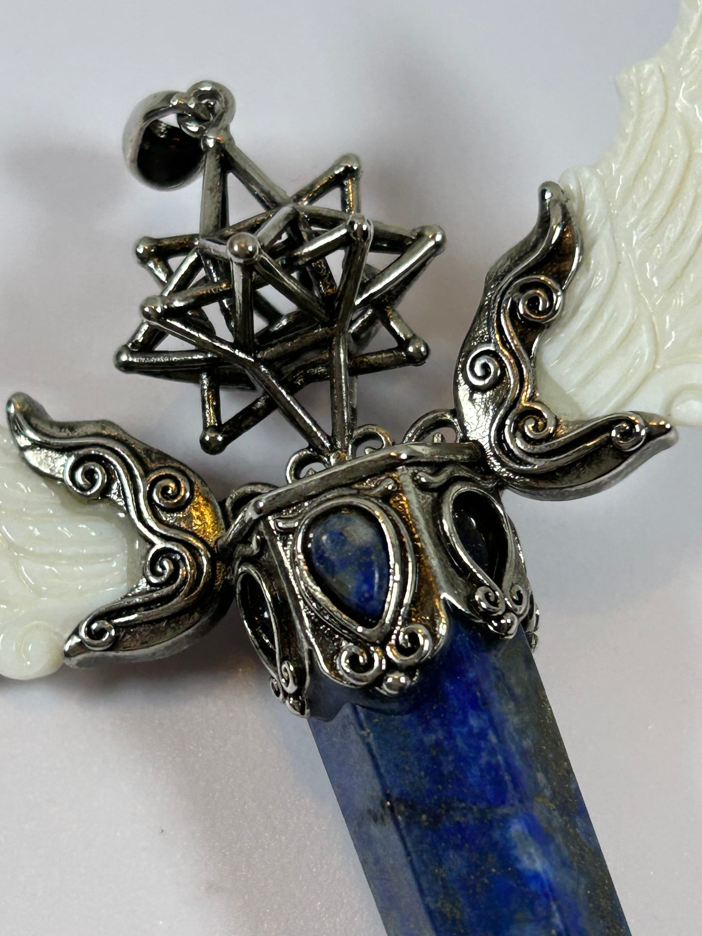 (#73) - LAPIZ LAZULI MERKABA POINT PENDANT WITH WINGS - NEW