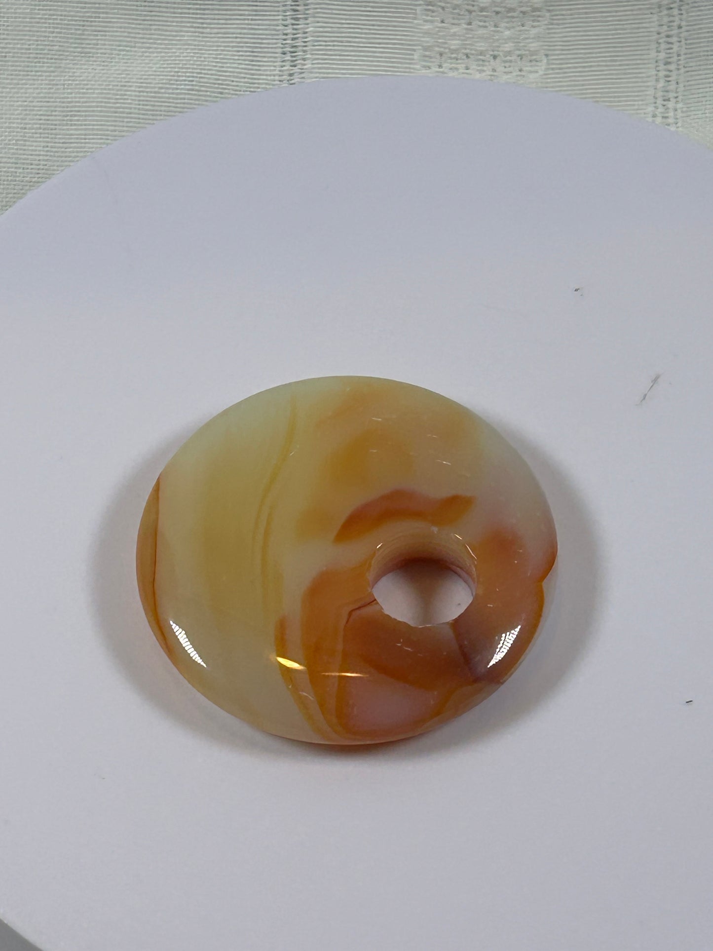 (#84) - CARNELIAN AGATE DISK PENDANT - NEW