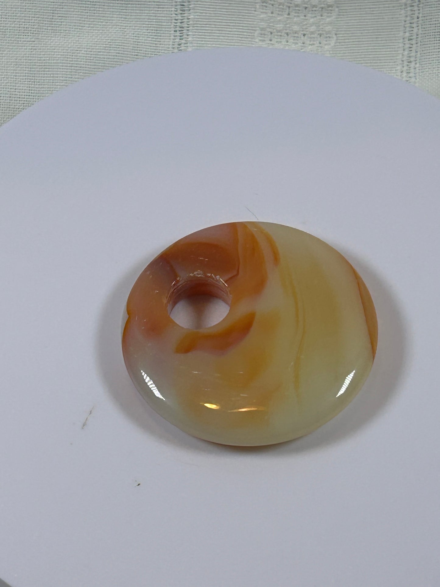 (#84) - CARNELIAN AGATE DISK PENDANT - NEW