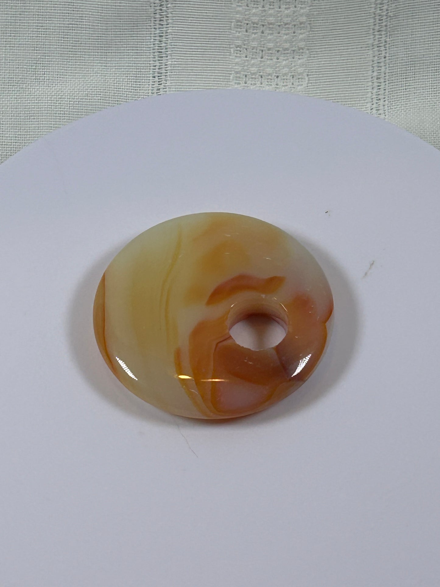 (#84) - CARNELIAN AGATE DISK PENDANT - NEW