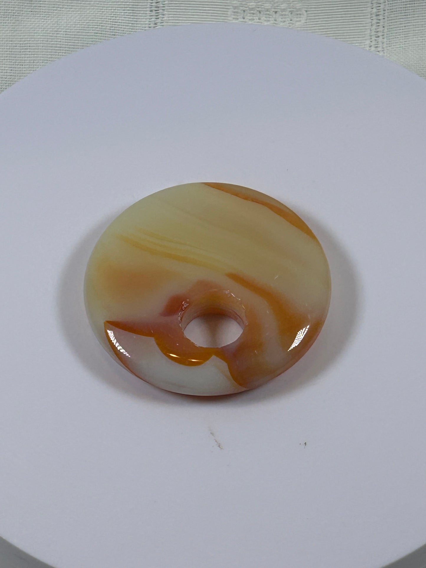 (#84) - CARNELIAN AGATE DISK PENDANT - NEW