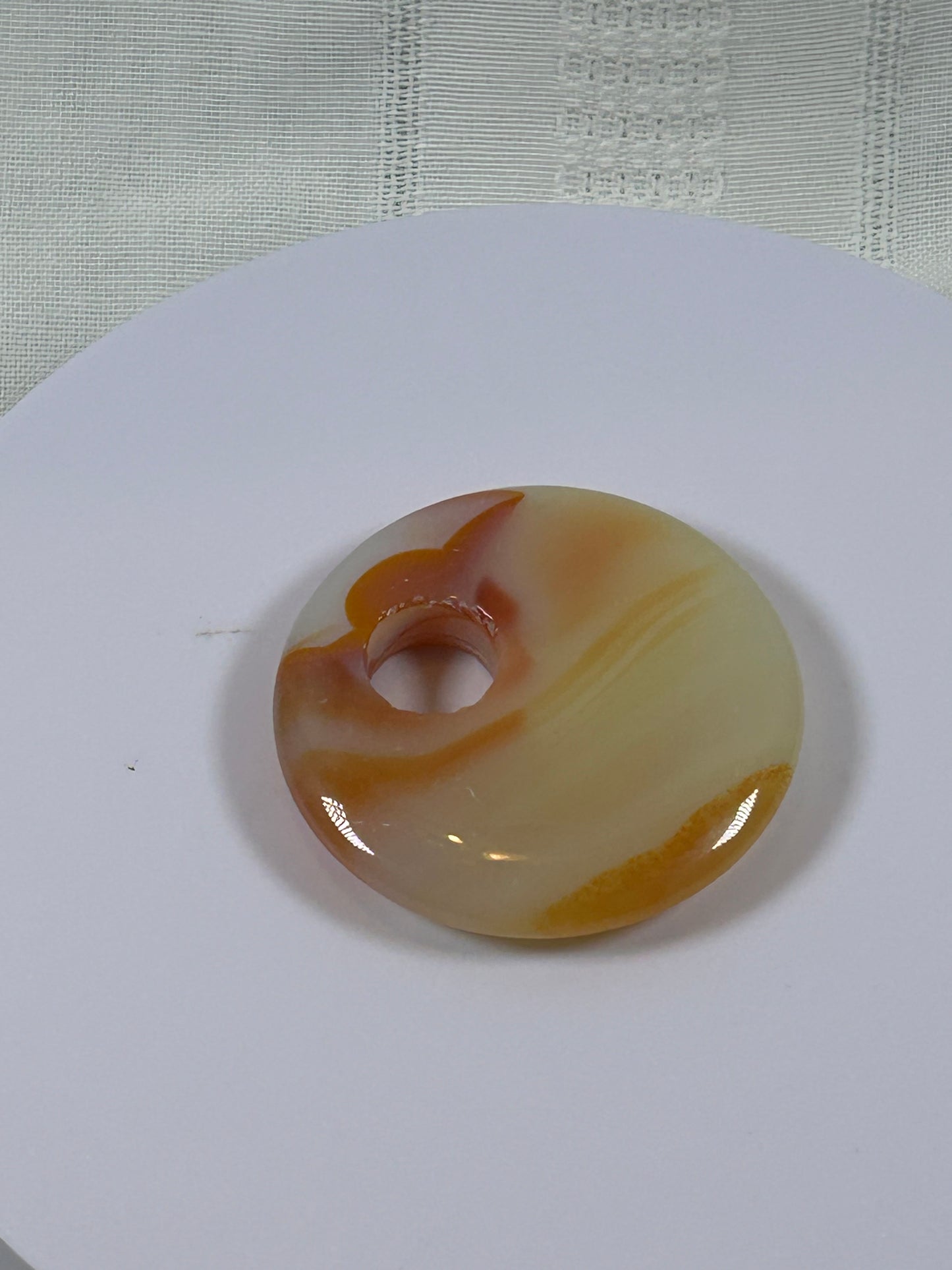 (#84) - CARNELIAN AGATE DISK PENDANT - NEW