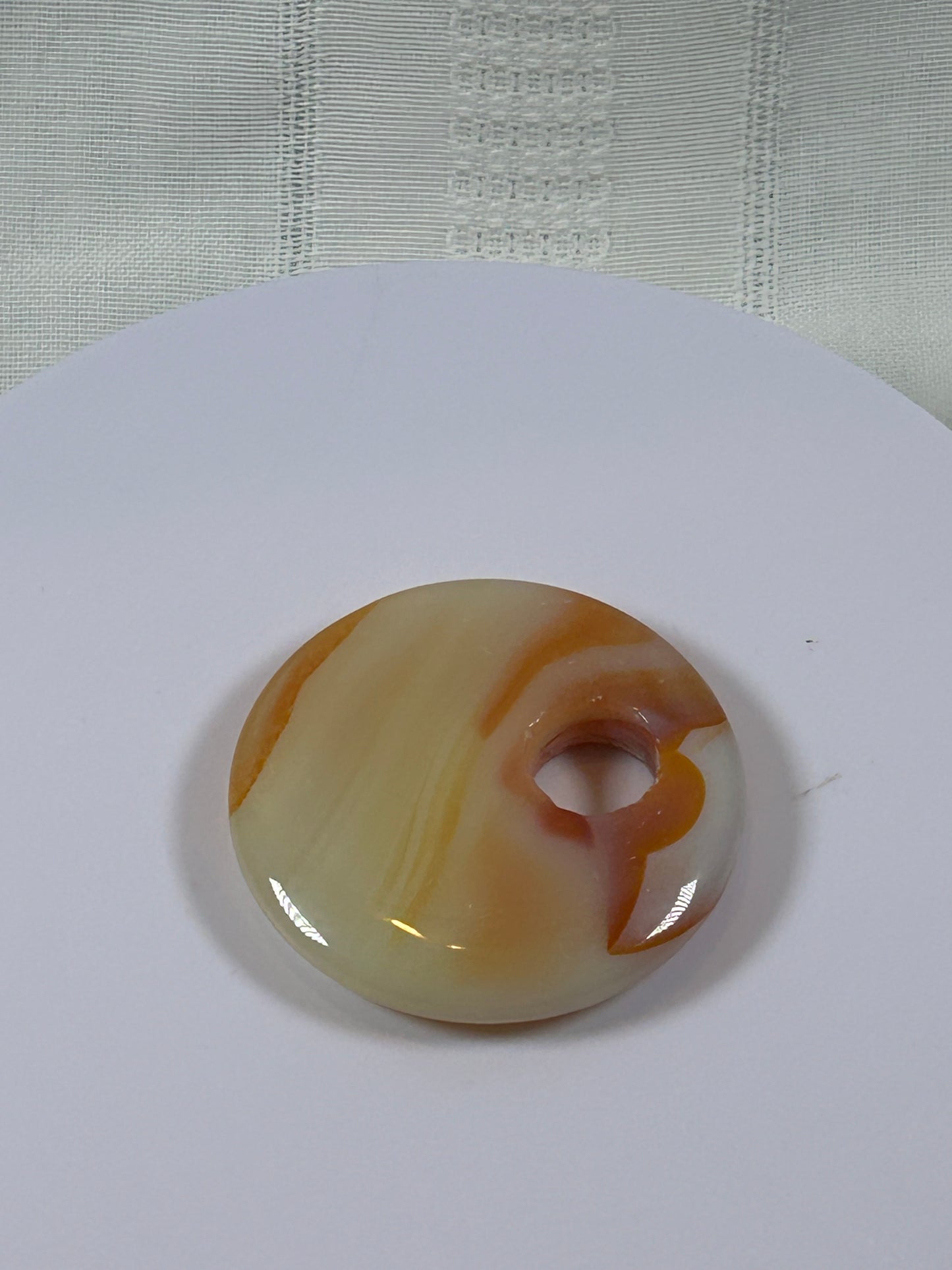 (#84) - CARNELIAN AGATE DISK PENDANT - NEW
