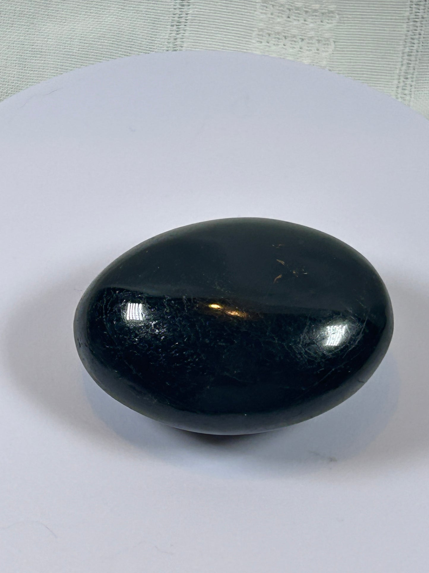(#100) - BLACK TOURMALINE PALM STONE POLISHED - NEW