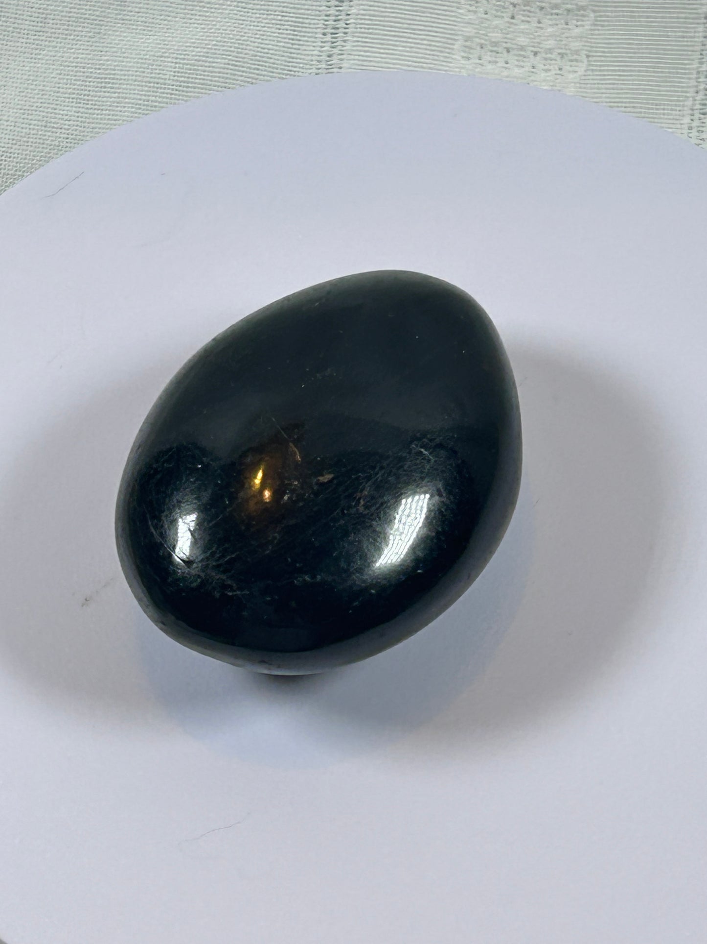 (#100) - BLACK TOURMALINE PALM STONE POLISHED - NEW