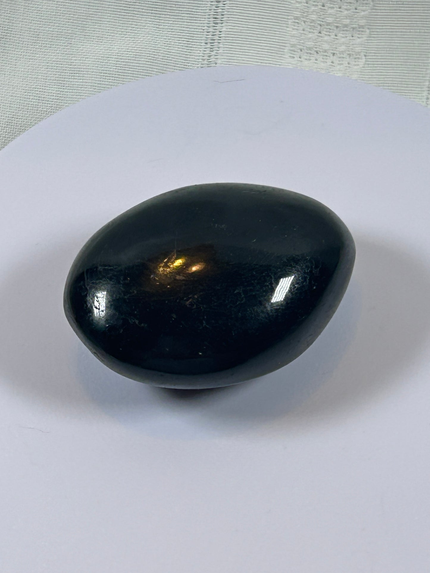 (#100) - BLACK TOURMALINE PALM STONE POLISHED - NEW