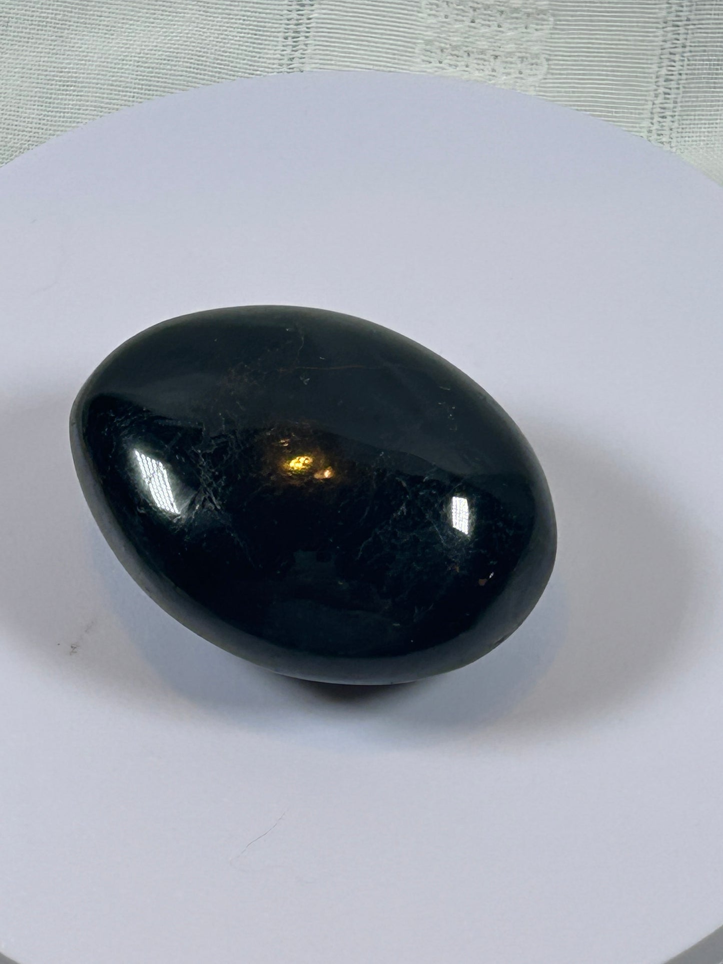 (#100) - BLACK TOURMALINE PALM STONE POLISHED - NEW