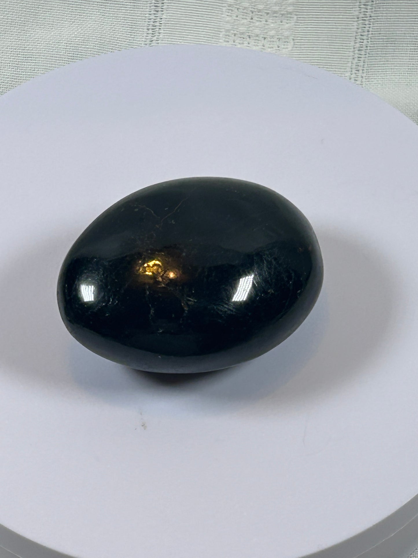 (#100) - BLACK TOURMALINE PALM STONE POLISHED - NEW