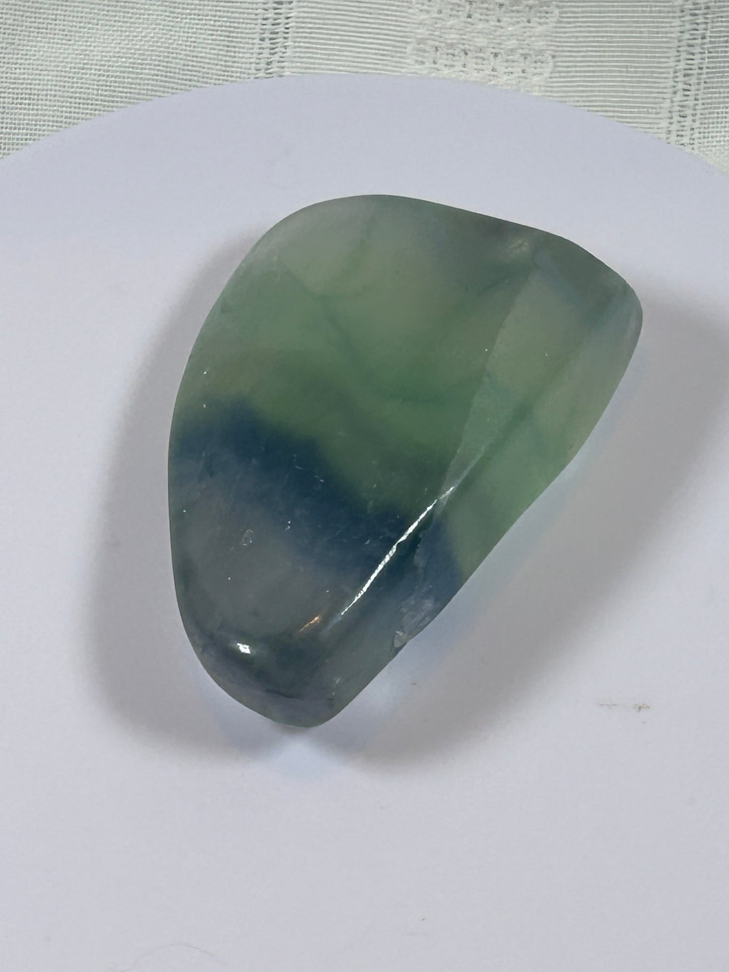 (#101) - FLUORITE PALM STONE FREE FORM POLISHED - NEW