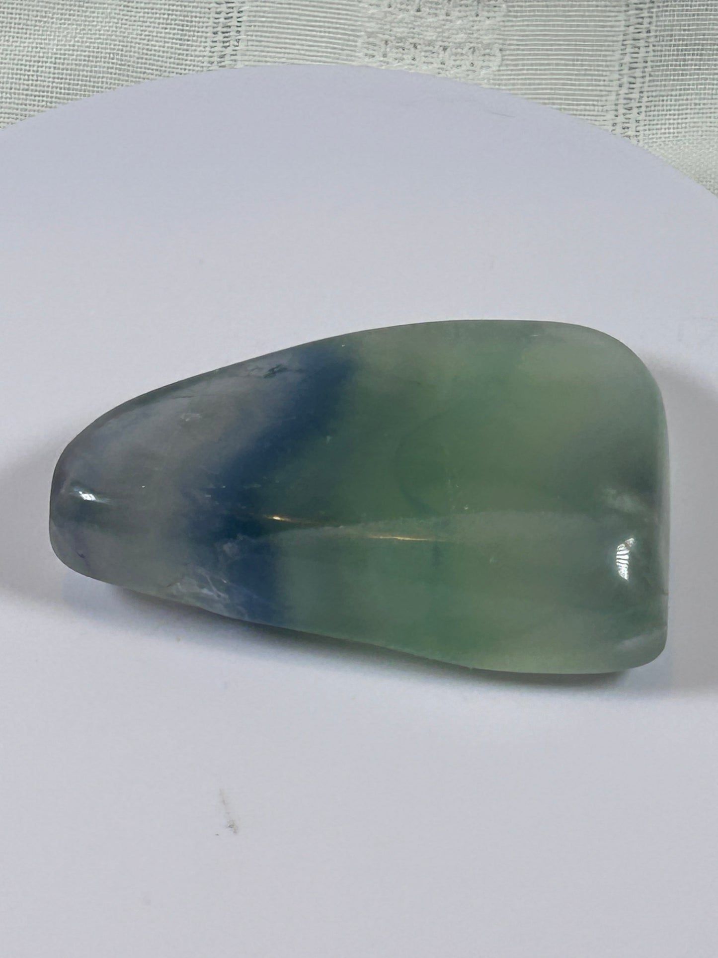 (#101) - FLUORITE PALM STONE FREE FORM POLISHED - NEW
