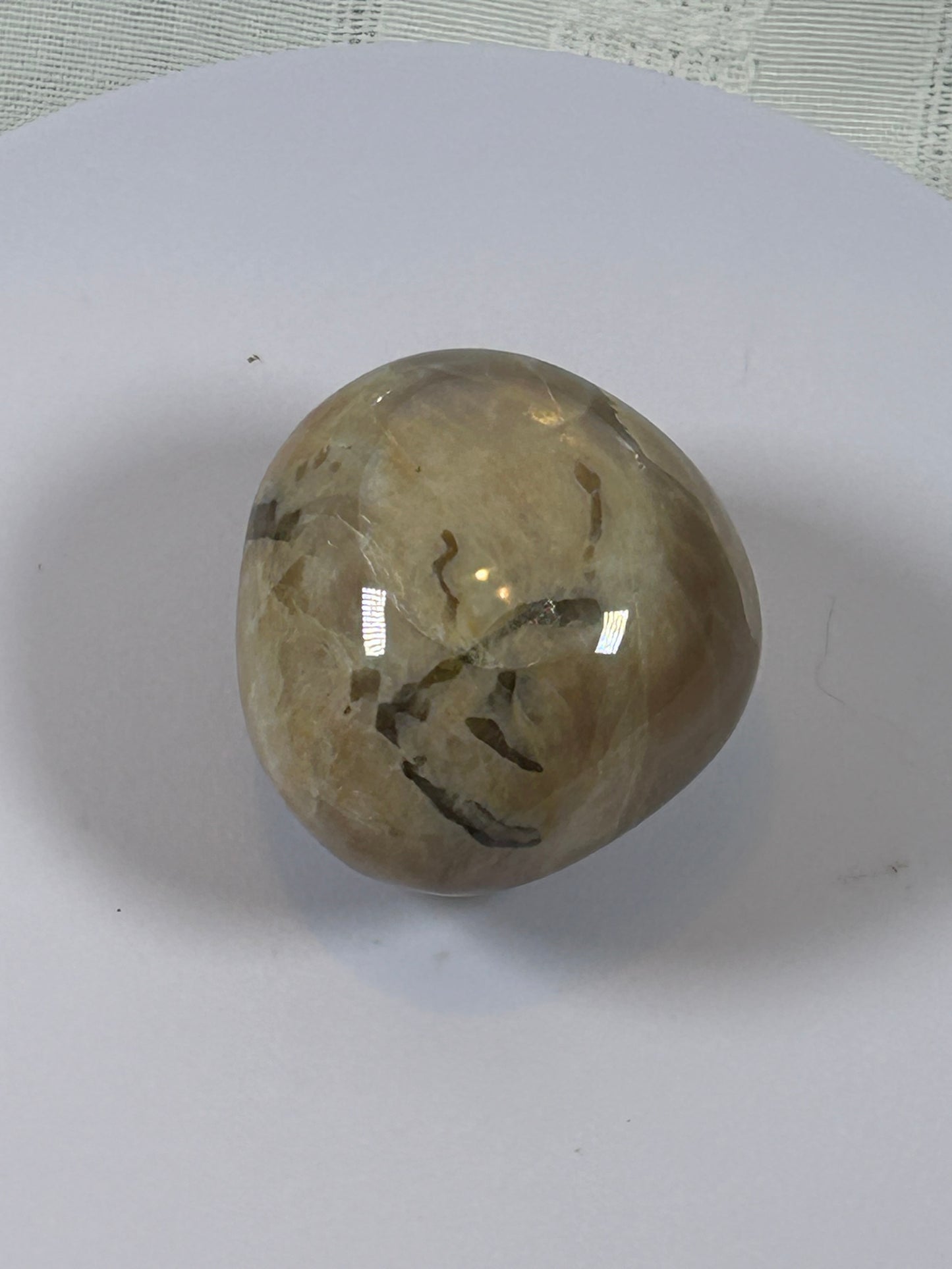 (#104) - PEACH MOONSTONE PALM STONE POLISHED - NEW