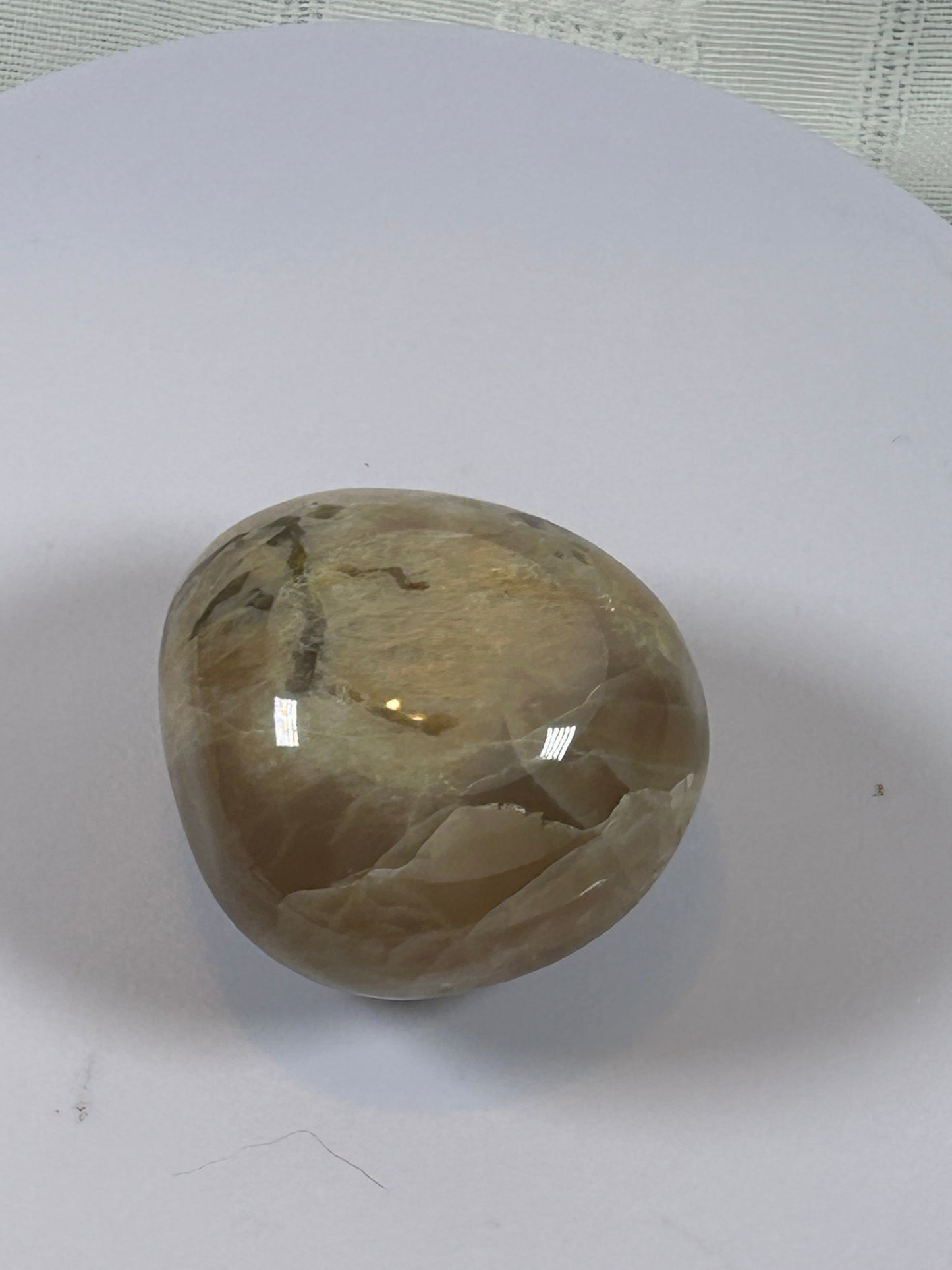 (#104) - PEACH MOONSTONE PALM STONE POLISHED - NEW