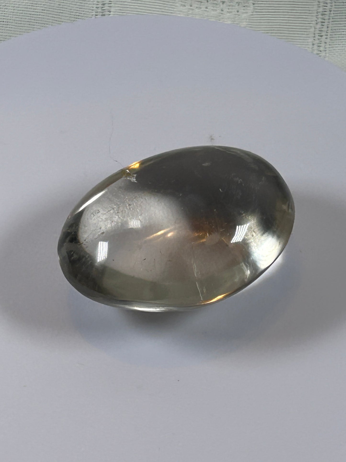(#105) - CLEAR QUARTZ PALM STONE POLISHED - NEW