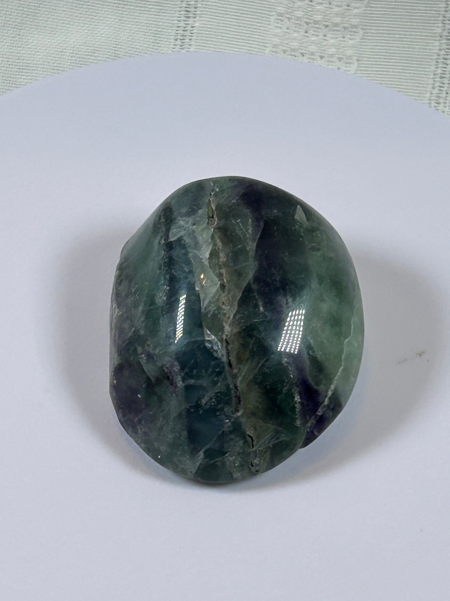 (#107) - FLUORITE PALM STONE POLISHED - NEW