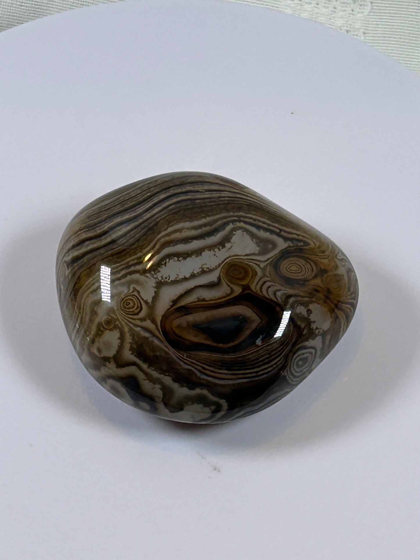 (#110) - SARDONYX PALM STONE POLISHED - NEW