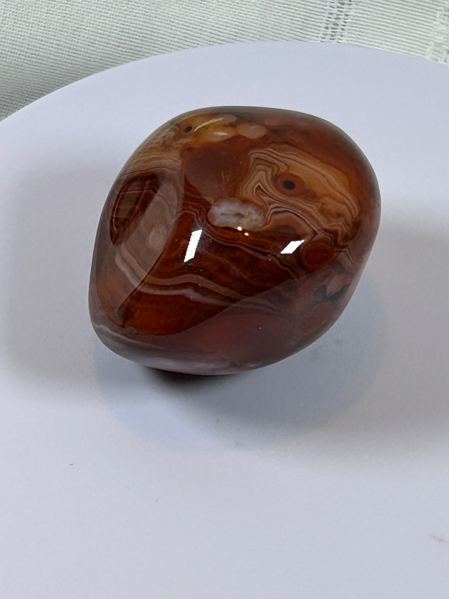 (#112) - CARNELIAN AGATE PALM STONE POLISHED - NEW