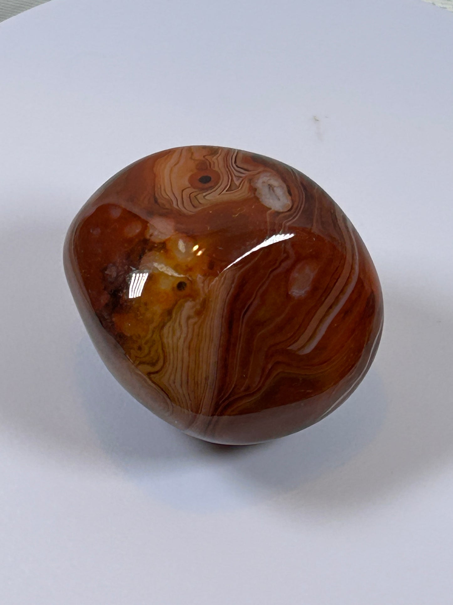 (#112) - CARNELIAN AGATE PALM STONE POLISHED - NEW