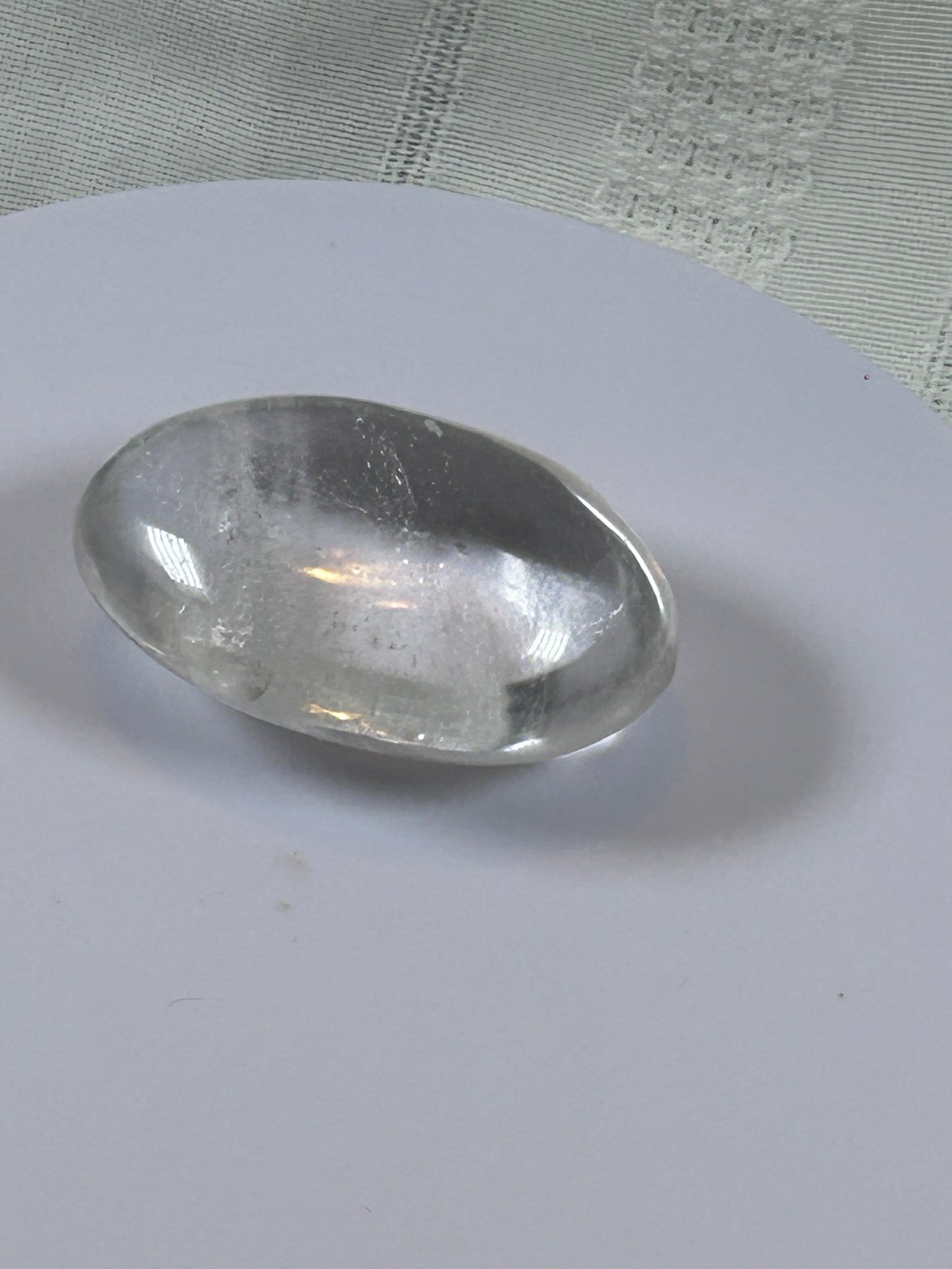 (#114) - CLEAR QUARTZ PALM STONE POLISHED - NEW