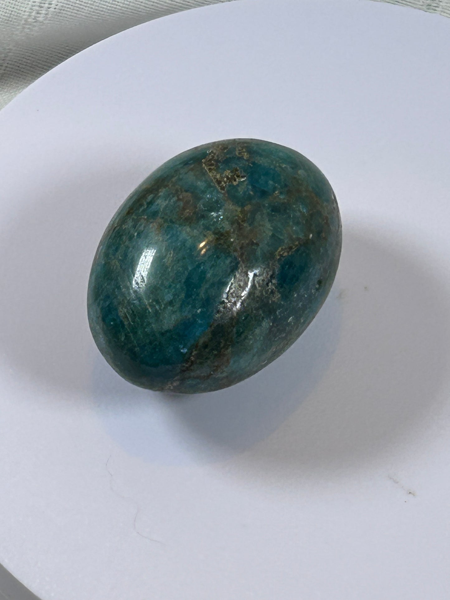 (#121) - BLUE APATITE PALM STONE POLISHED - NEW