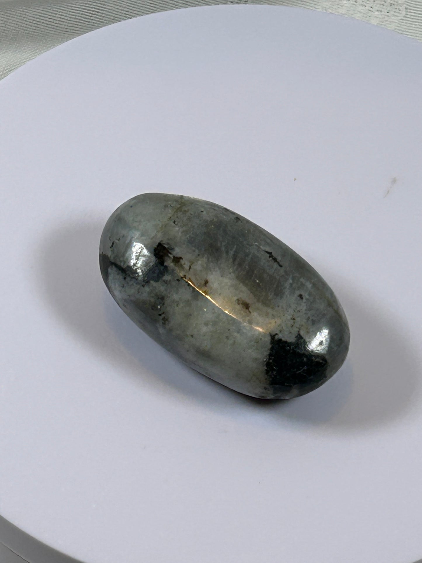 (#136) - LABRADORITE PALM STONE POLISHED - NEW