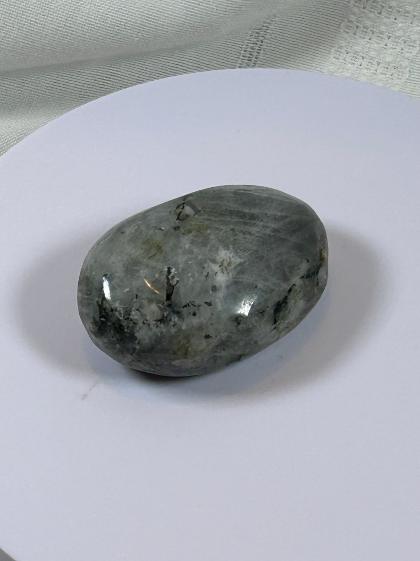 (#137) - LABRADORITE PALM STONE POLISHED - NEW