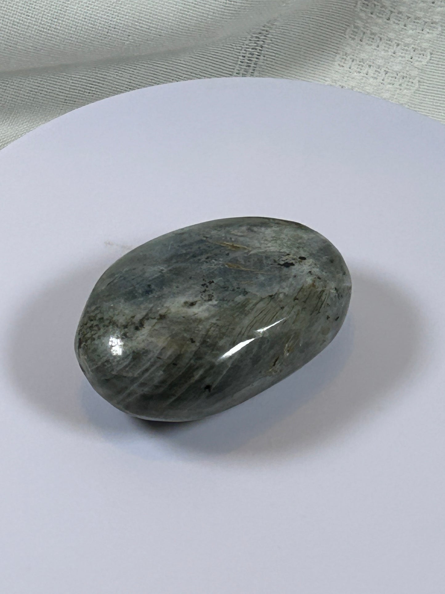 (#137) - LABRADORITE PALM STONE POLISHED - NEW