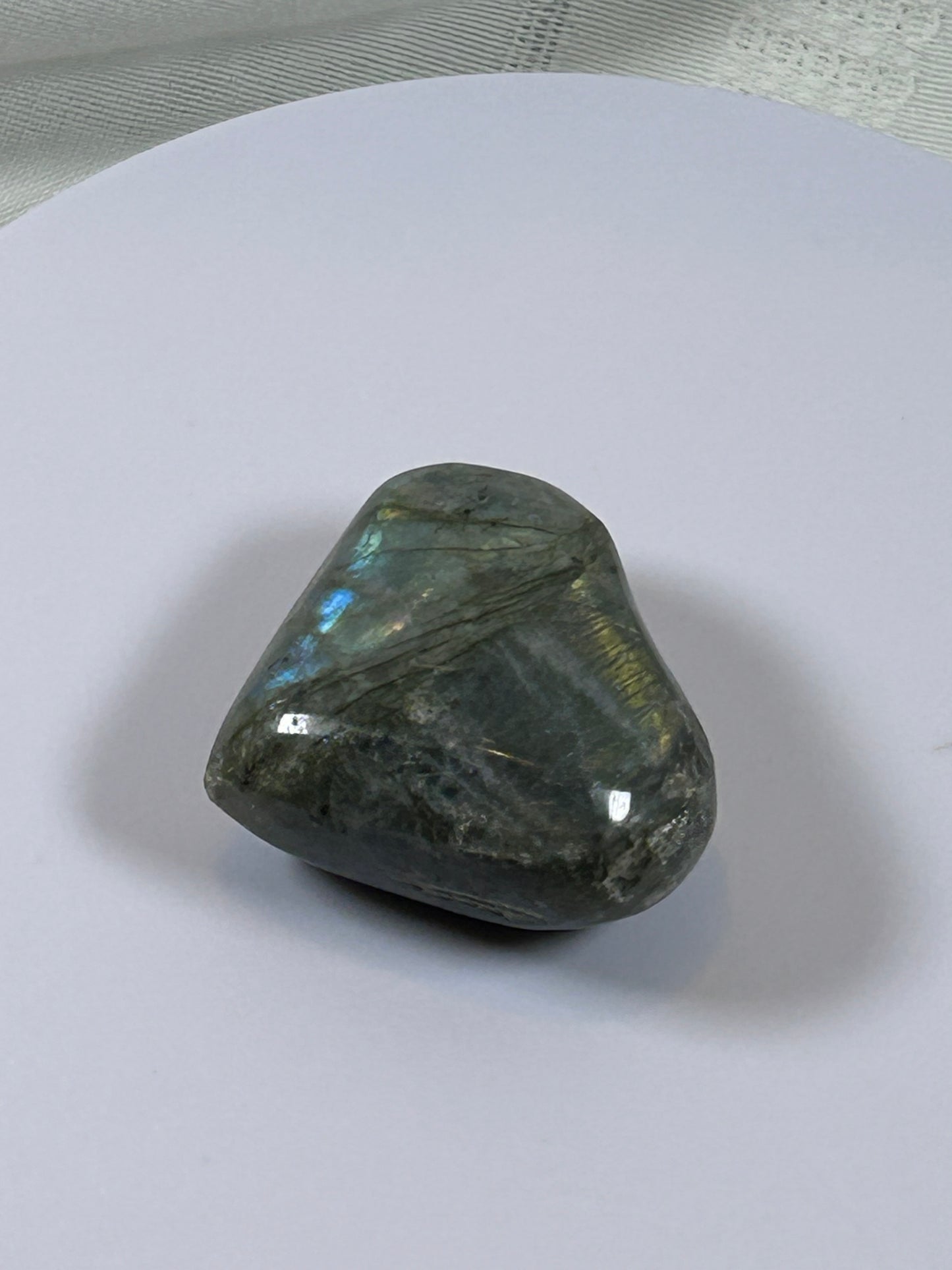 (#138) - LABRADORITE HEART STONE POLISHED - NEW