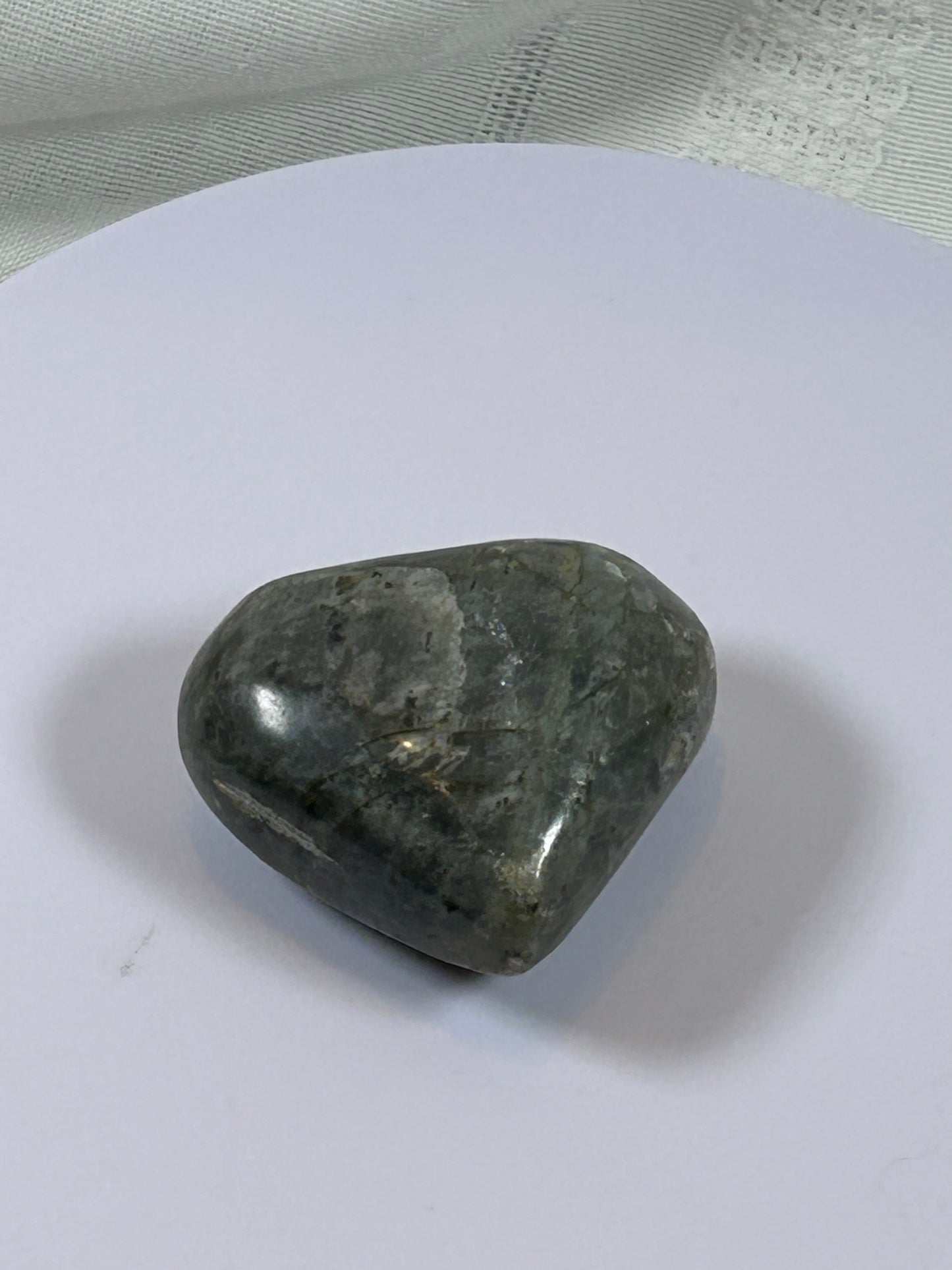 (#138) - LABRADORITE HEART STONE POLISHED - NEW