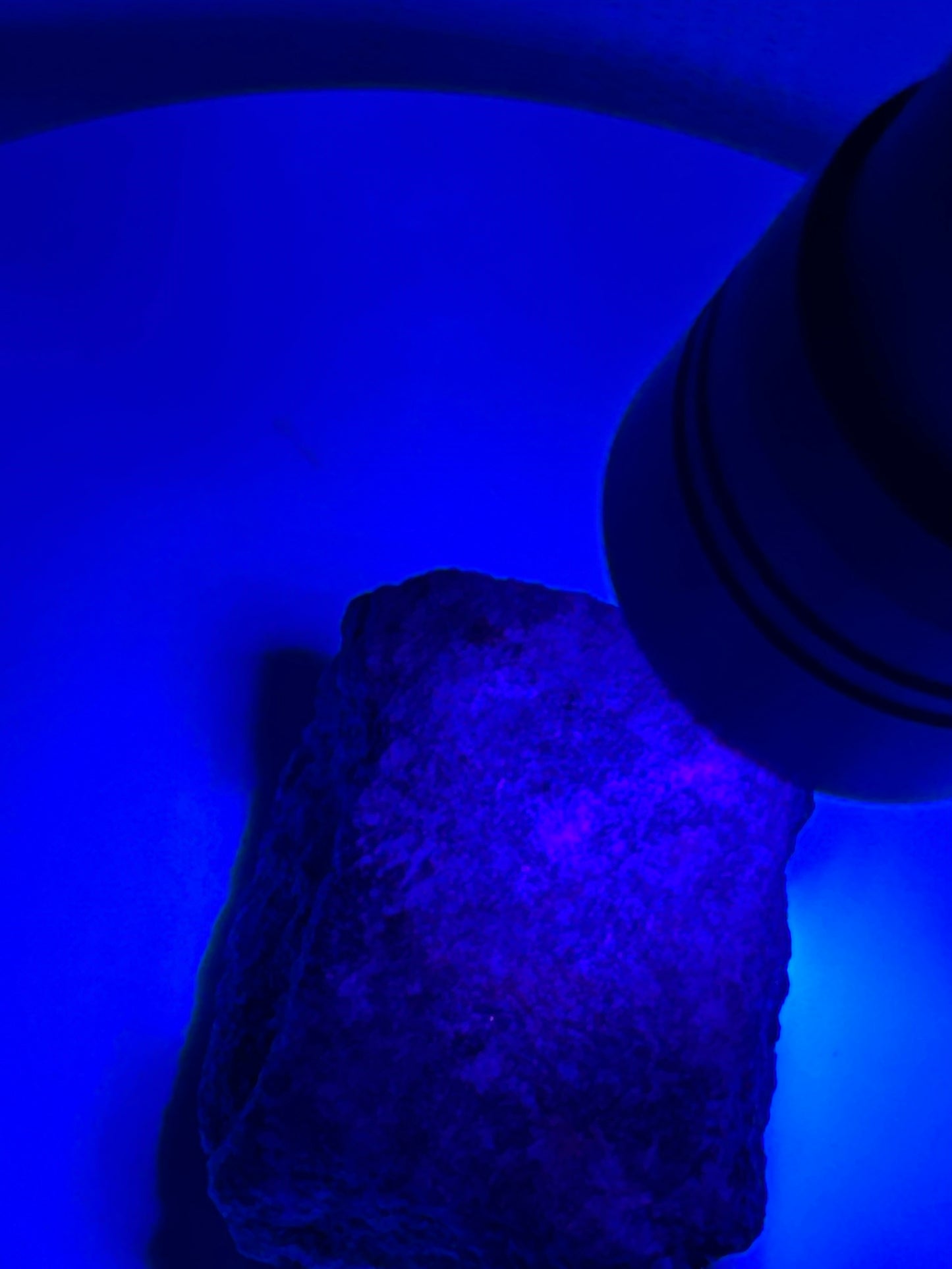 (#148) - RUBY ZOISITE SPECIMEN RAW - NEW