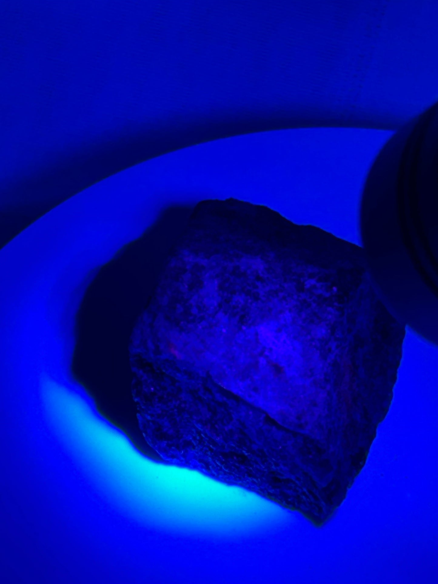 (#148) - RUBY ZOISITE SPECIMEN RAW - NEW
