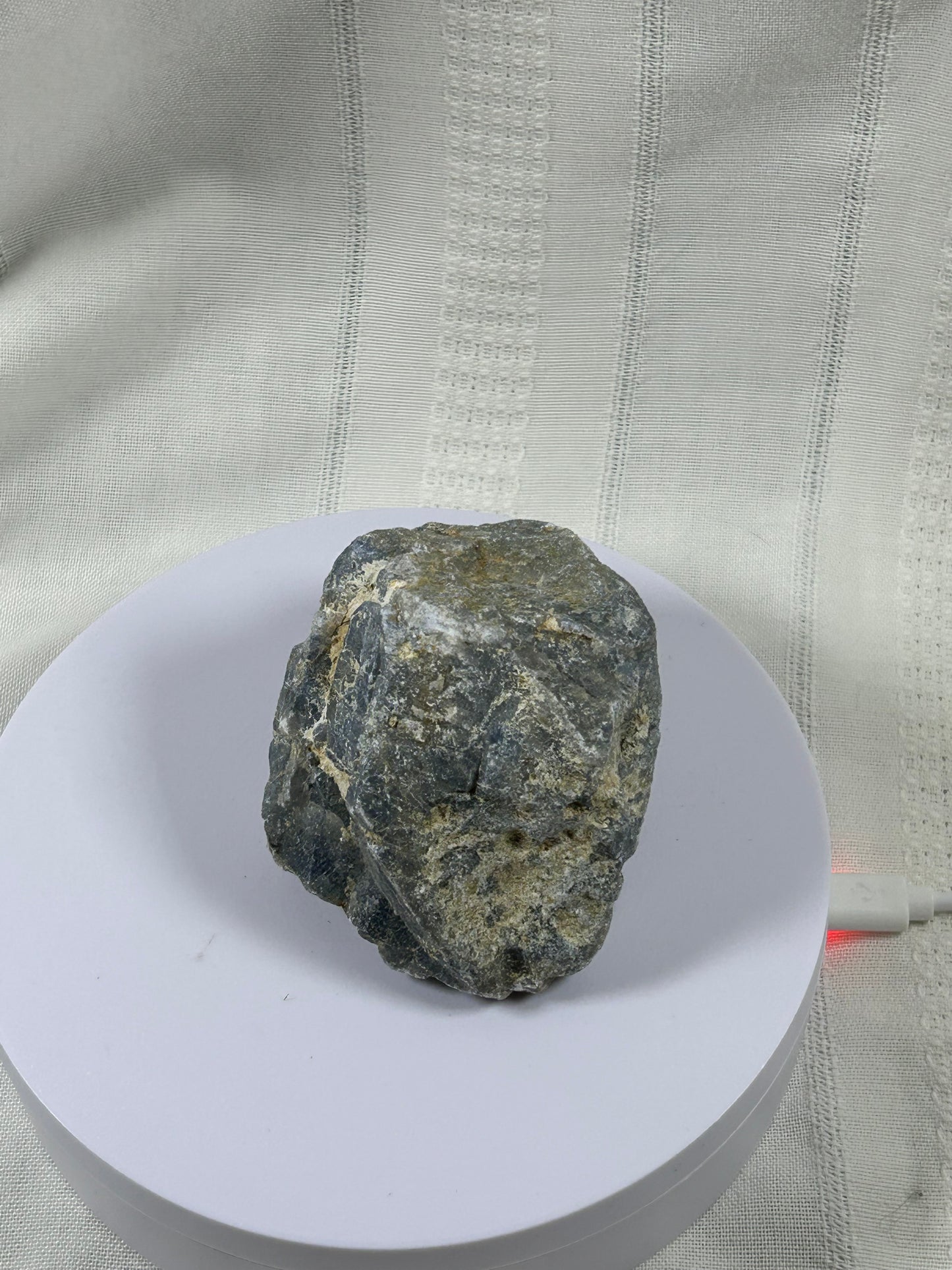 (#146) - KYANITE SPECIMEN RAW - NEW