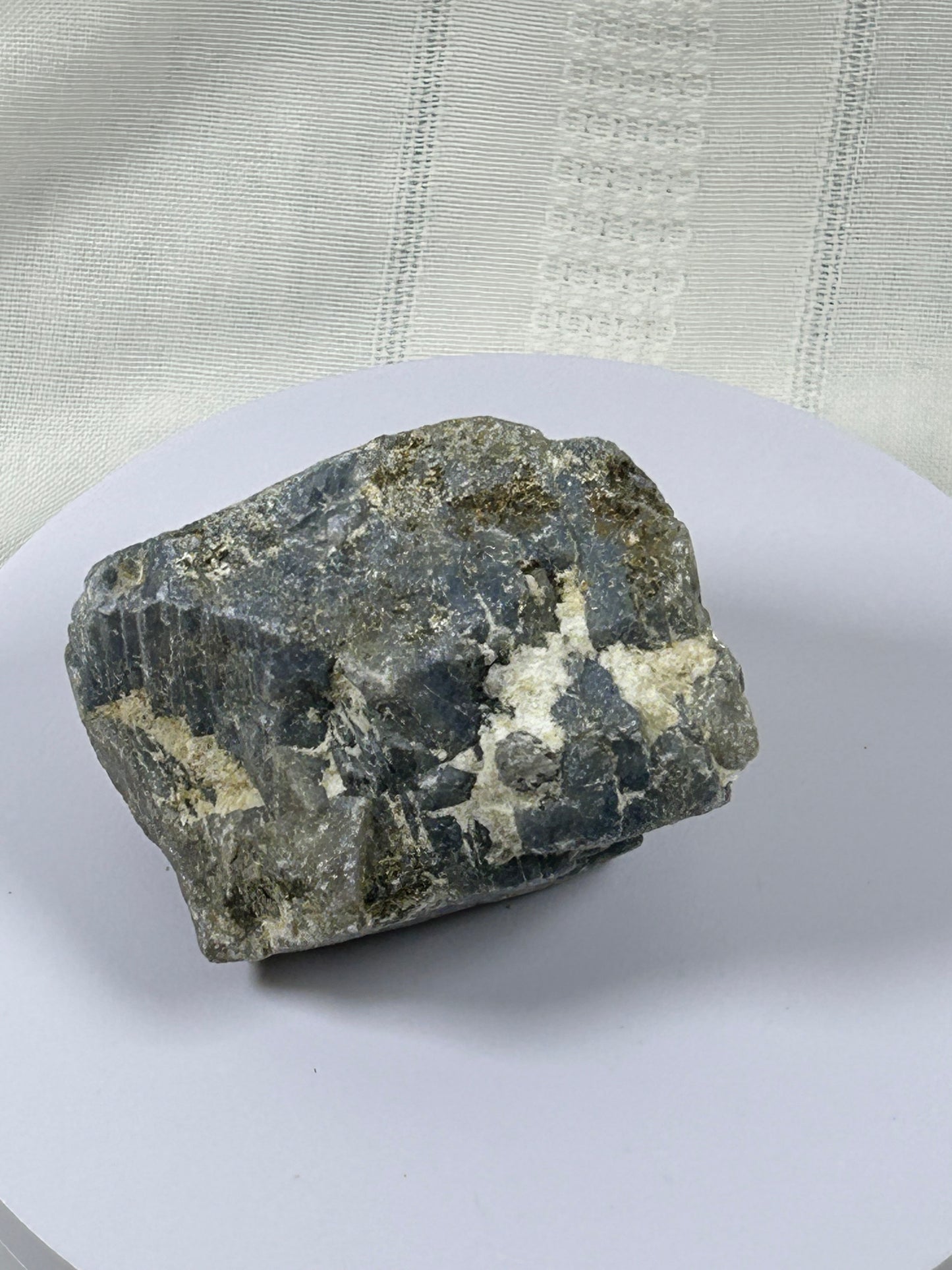 (#147) - KYANITE SPECIMEN RAW - NEW