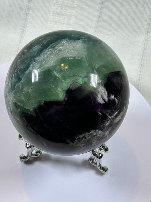 (#157) - FLUORITE SPHERE POLISHED - NEW