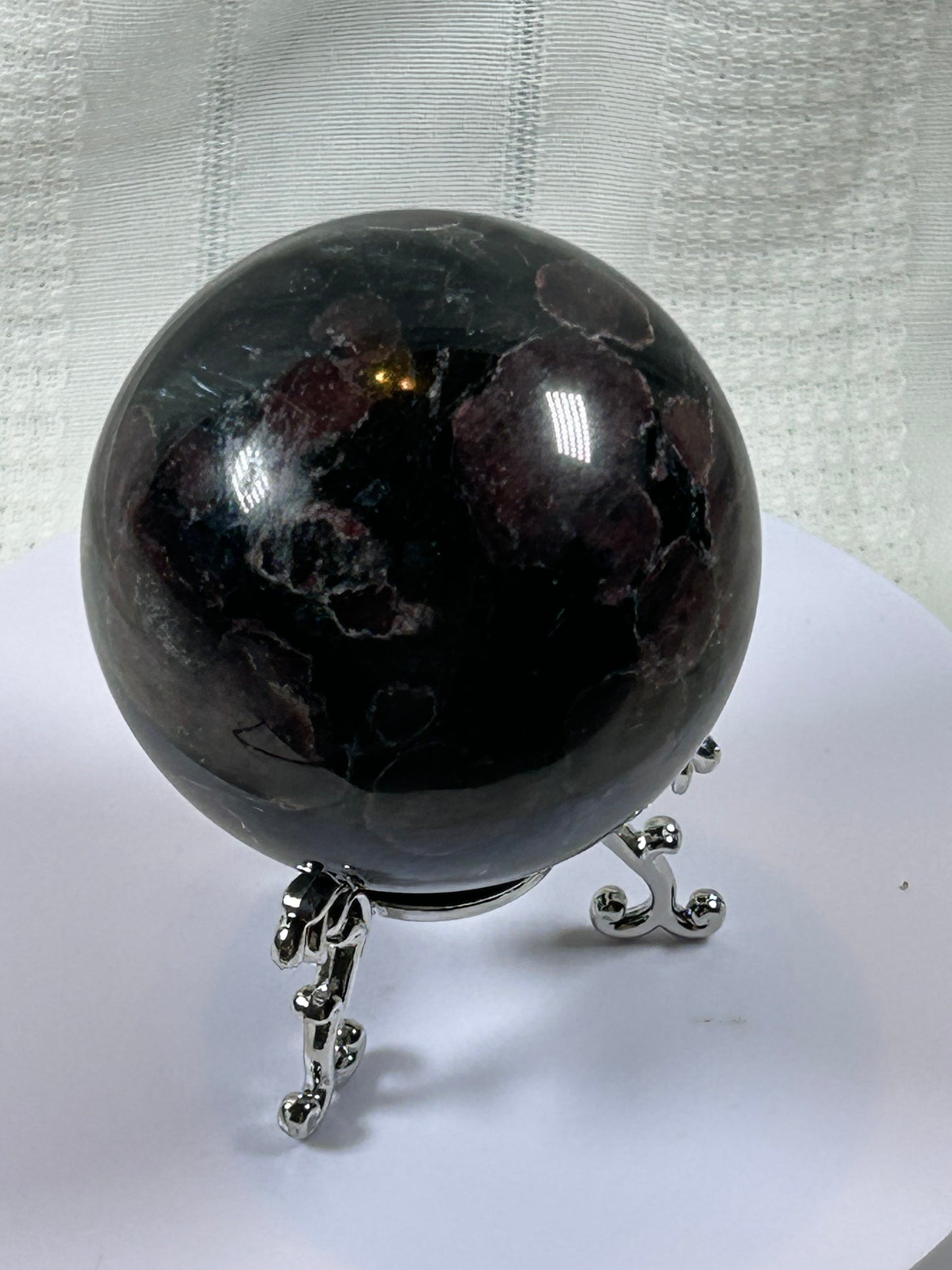 (#152) - GARNET SPHERE POLISHED - NEW