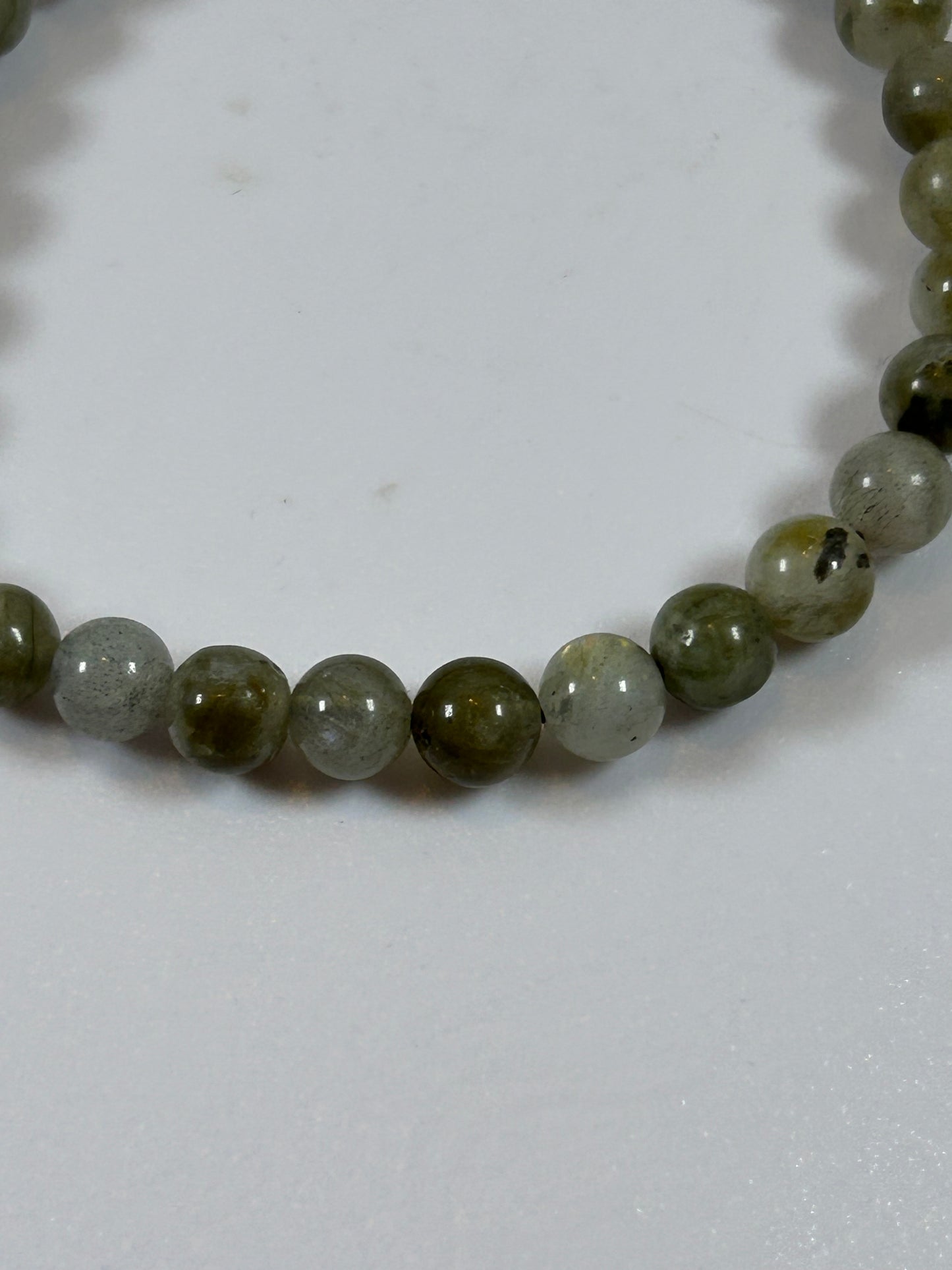 (#183) - LABRADORITE CRYSTAL BRACELET - NEW