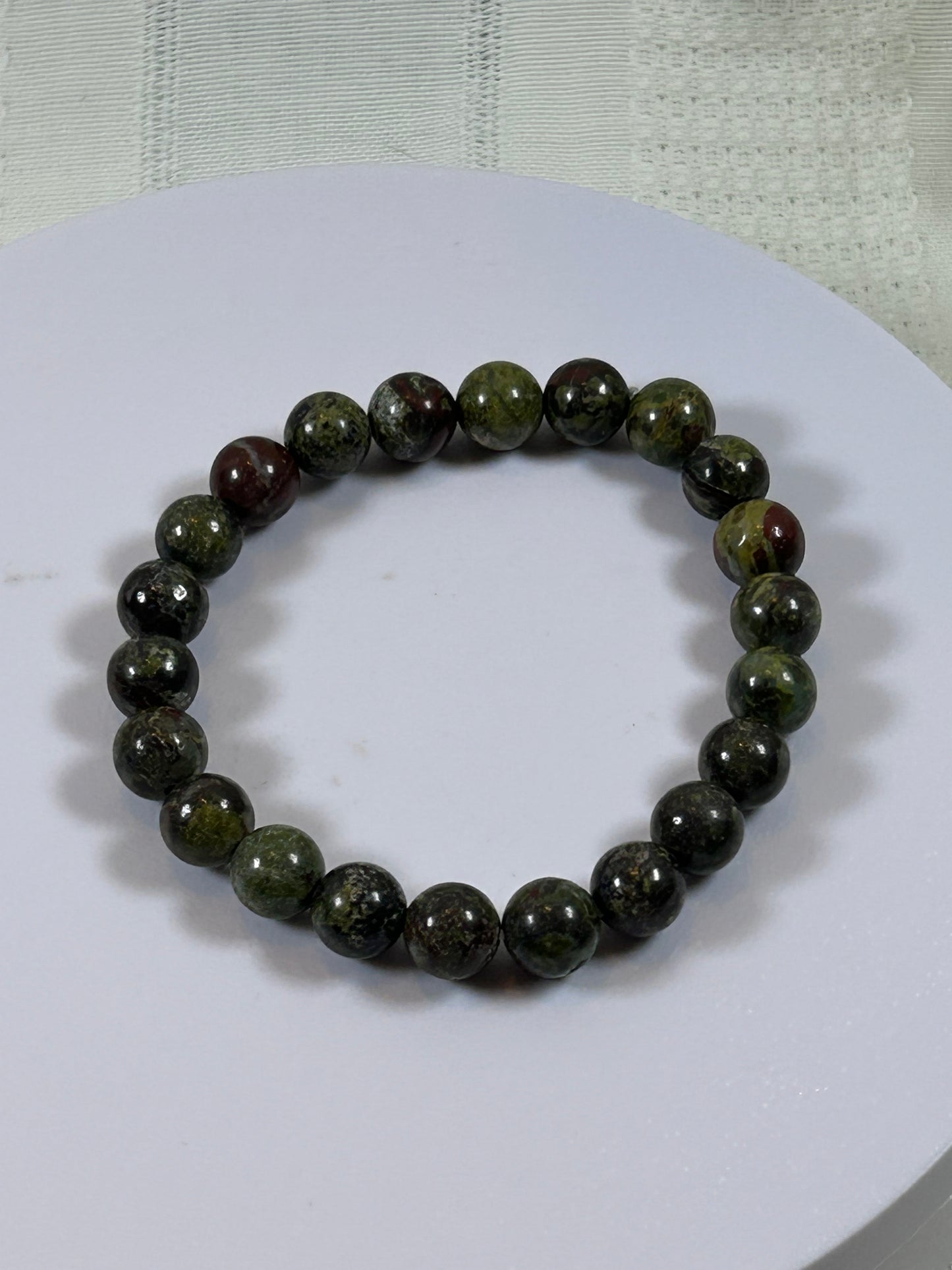 (#171) - DRAGONS BLOOD CRYSTAL BRACELET - NEW