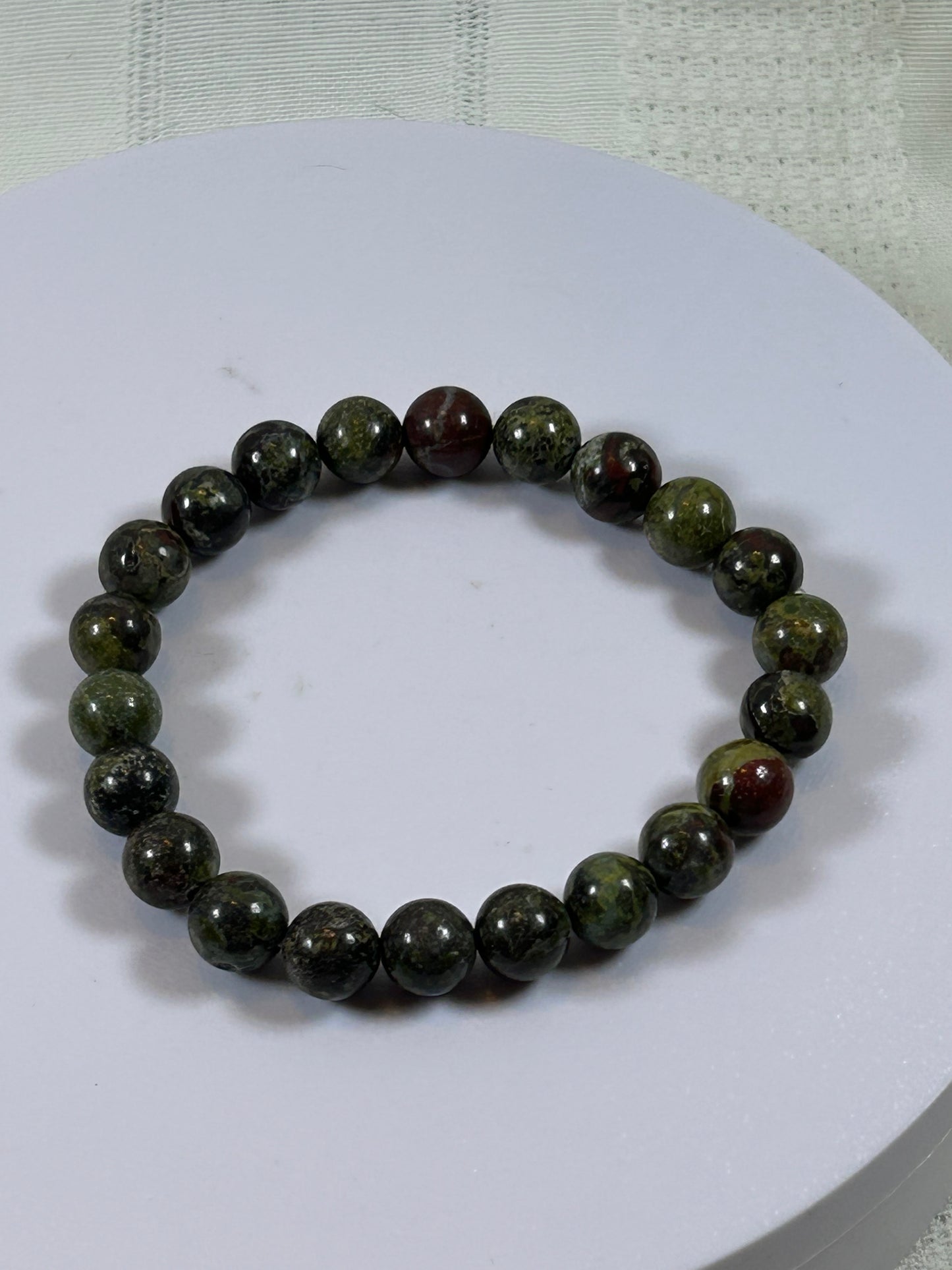 (#171) - DRAGONS BLOOD CRYSTAL BRACELET - NEW