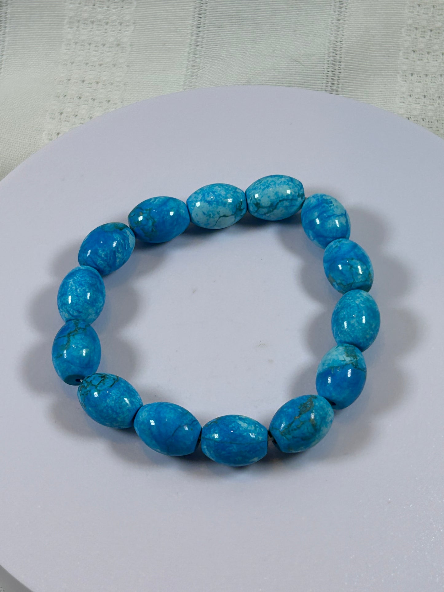 (#191) - LARGE BLUE HOWLITE CRYSTAL BRACELET - NEW