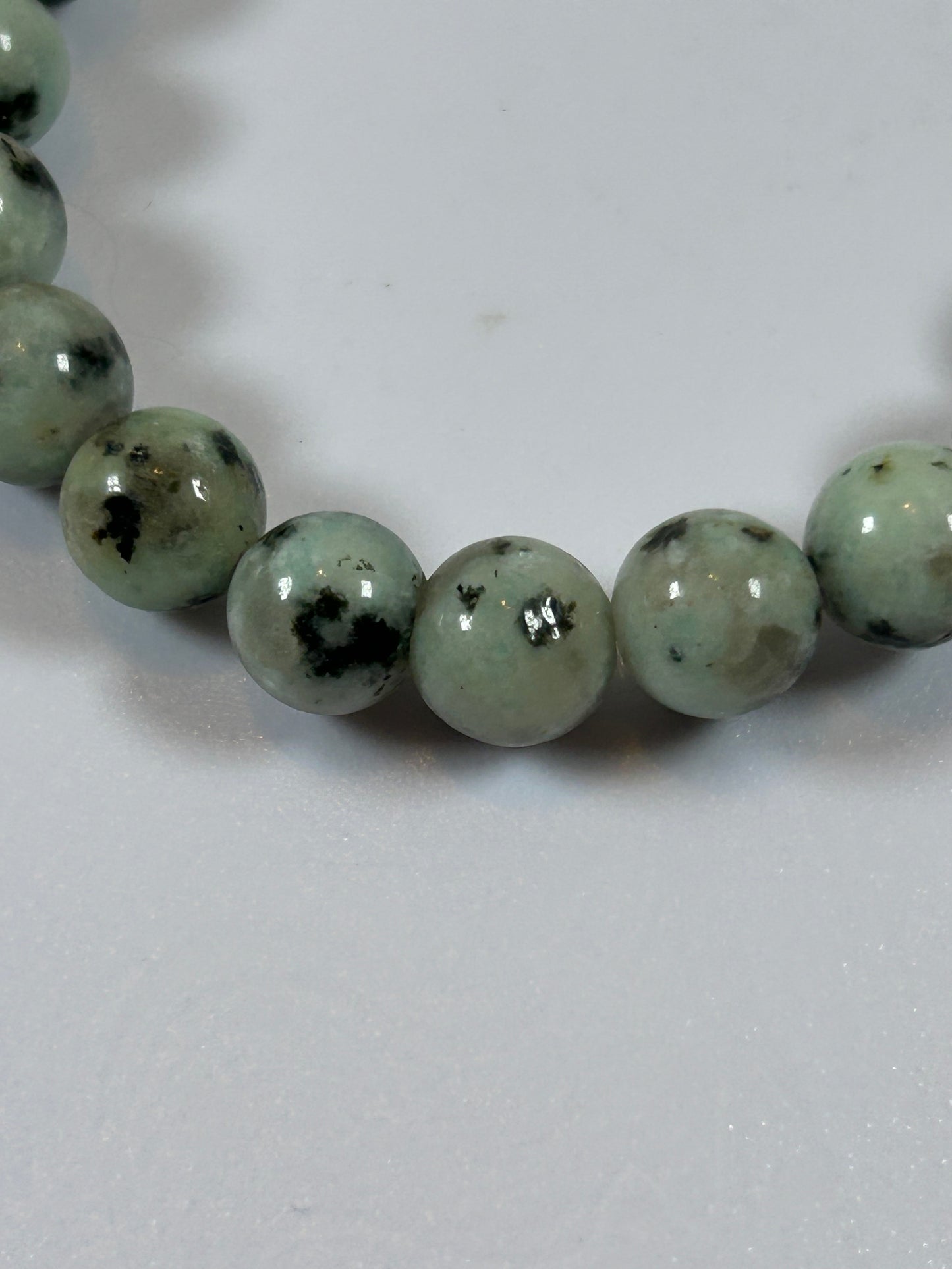 (#178) - KIWI JASPER CRYSTAL BRACELET - NEW