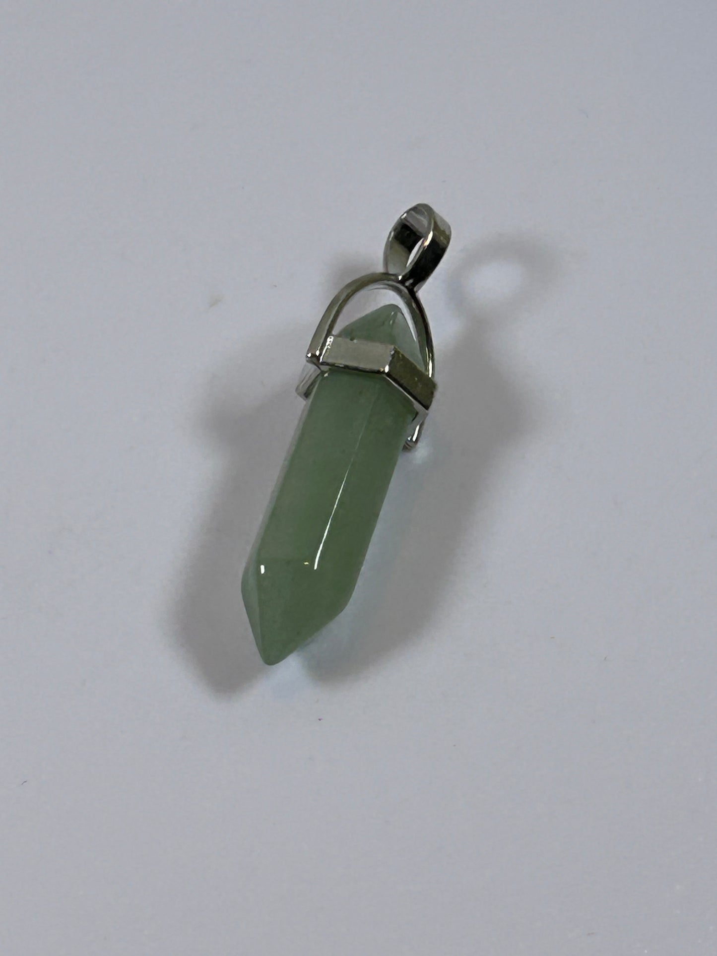 (#206) - GREEN AVENTURINE DOUBLE POINT PENDANT - NEW