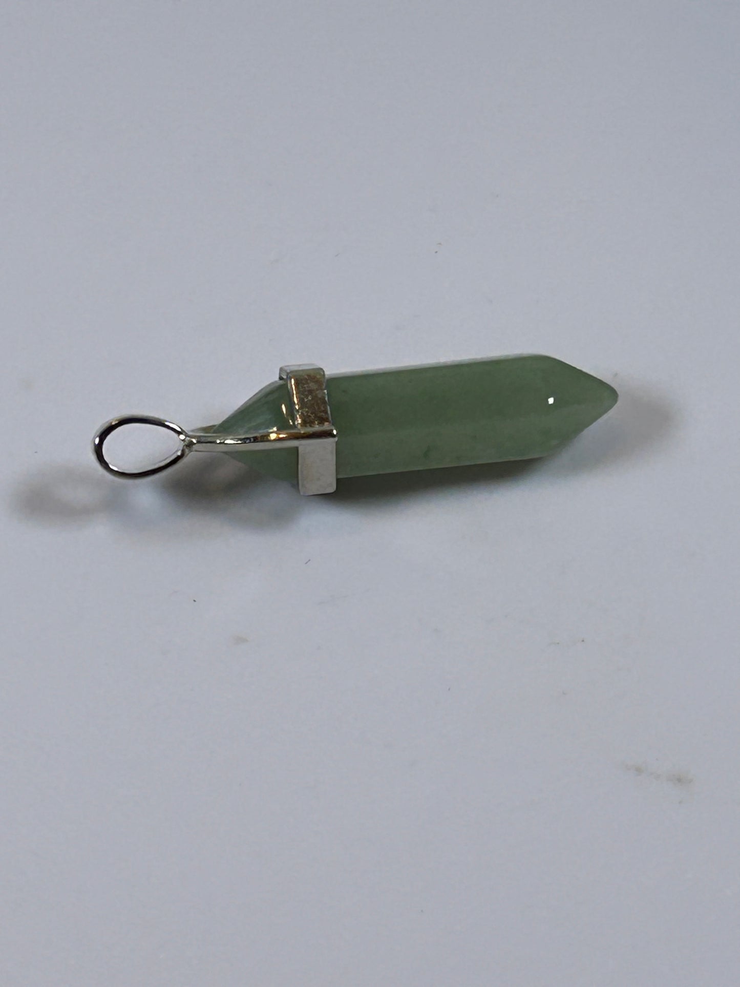 (#206) - GREEN AVENTURINE DOUBLE POINT PENDANT - NEW