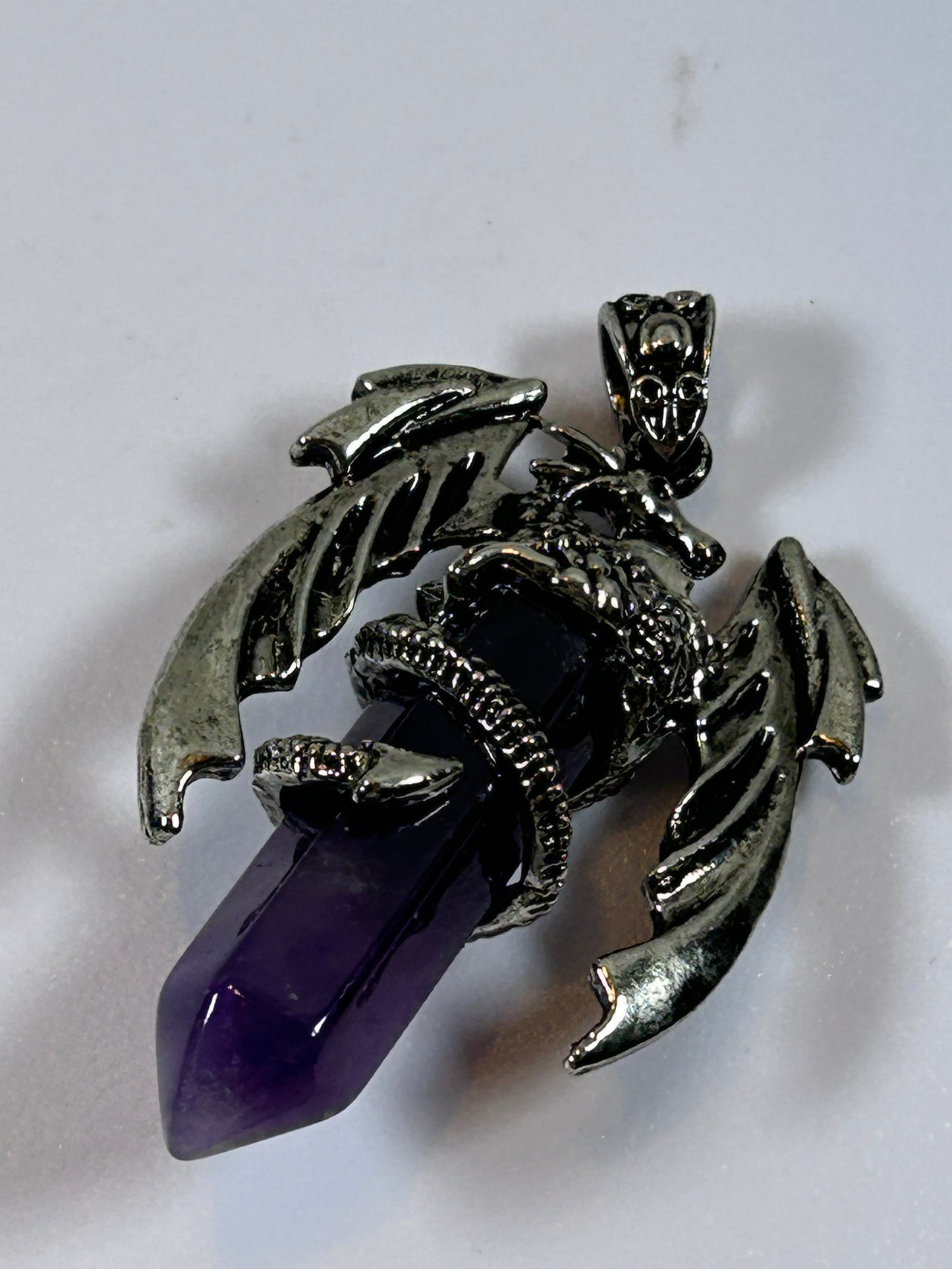 (#215) - AMETHYST POINT PENDANT WITH WINGS - NEW