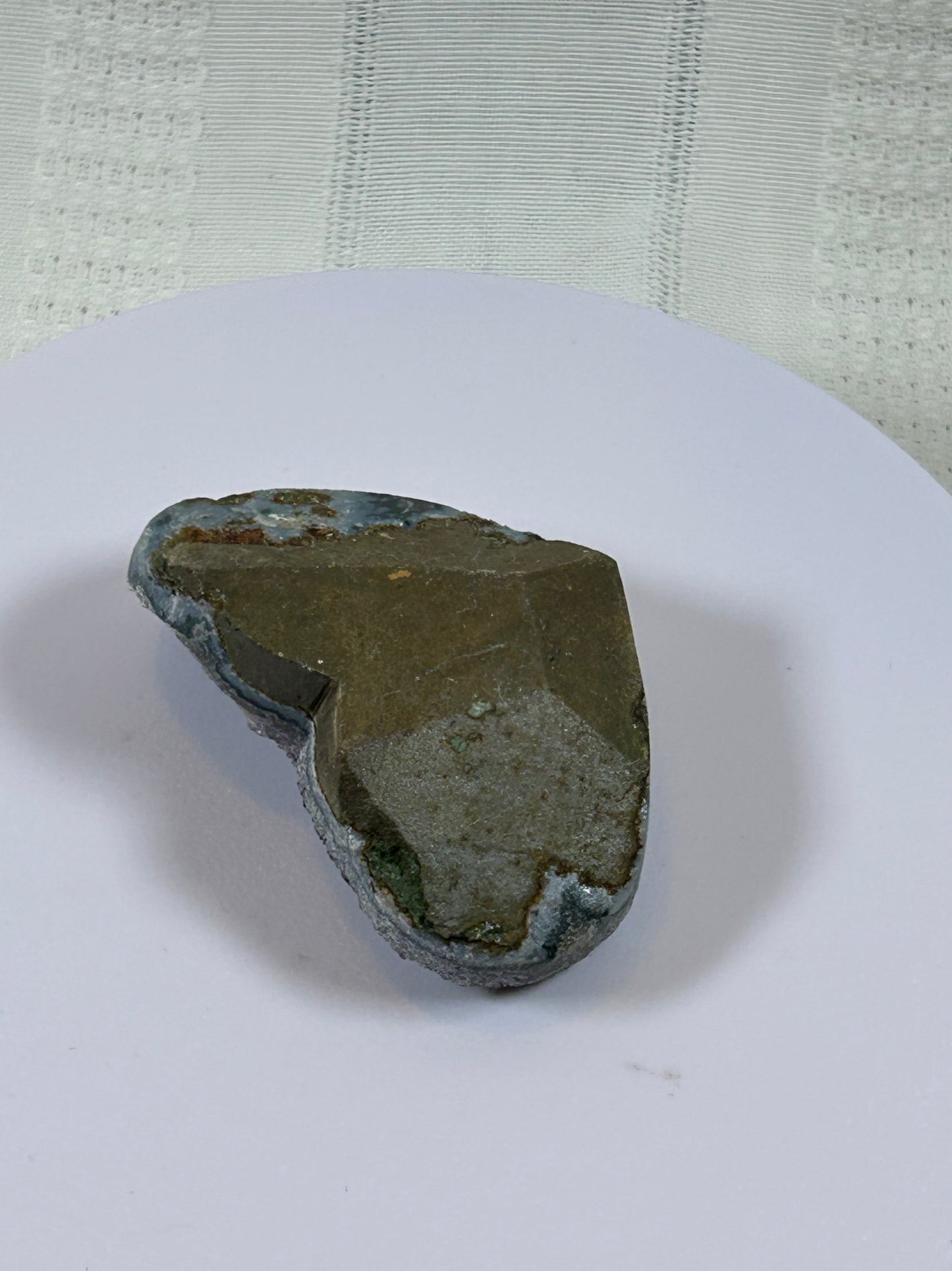 (#197) - AMETHYST HEART SPECIMEN RAW - NEW