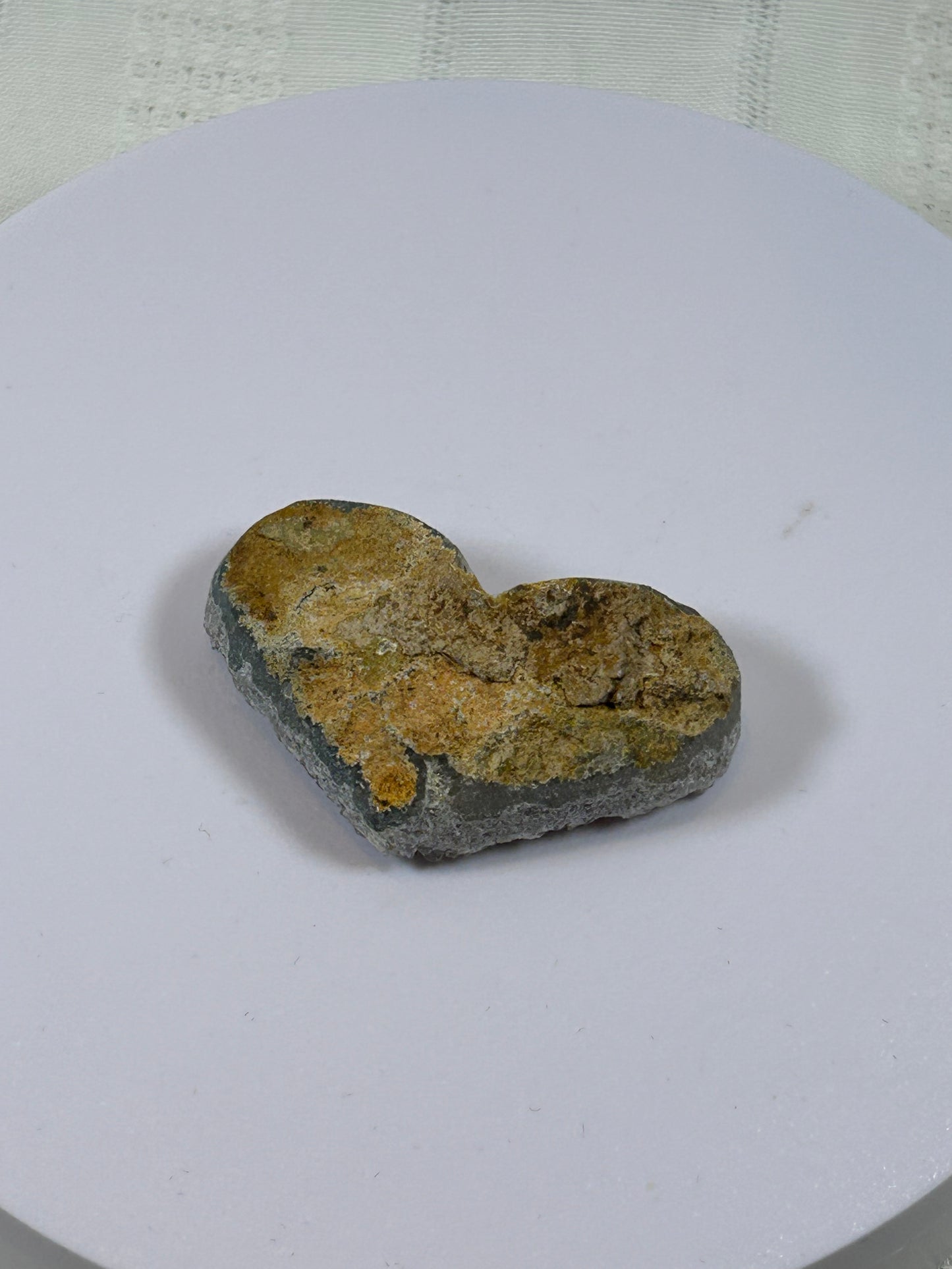(#198) - AMETHYST HEART SPECIMEN RAW - NEW