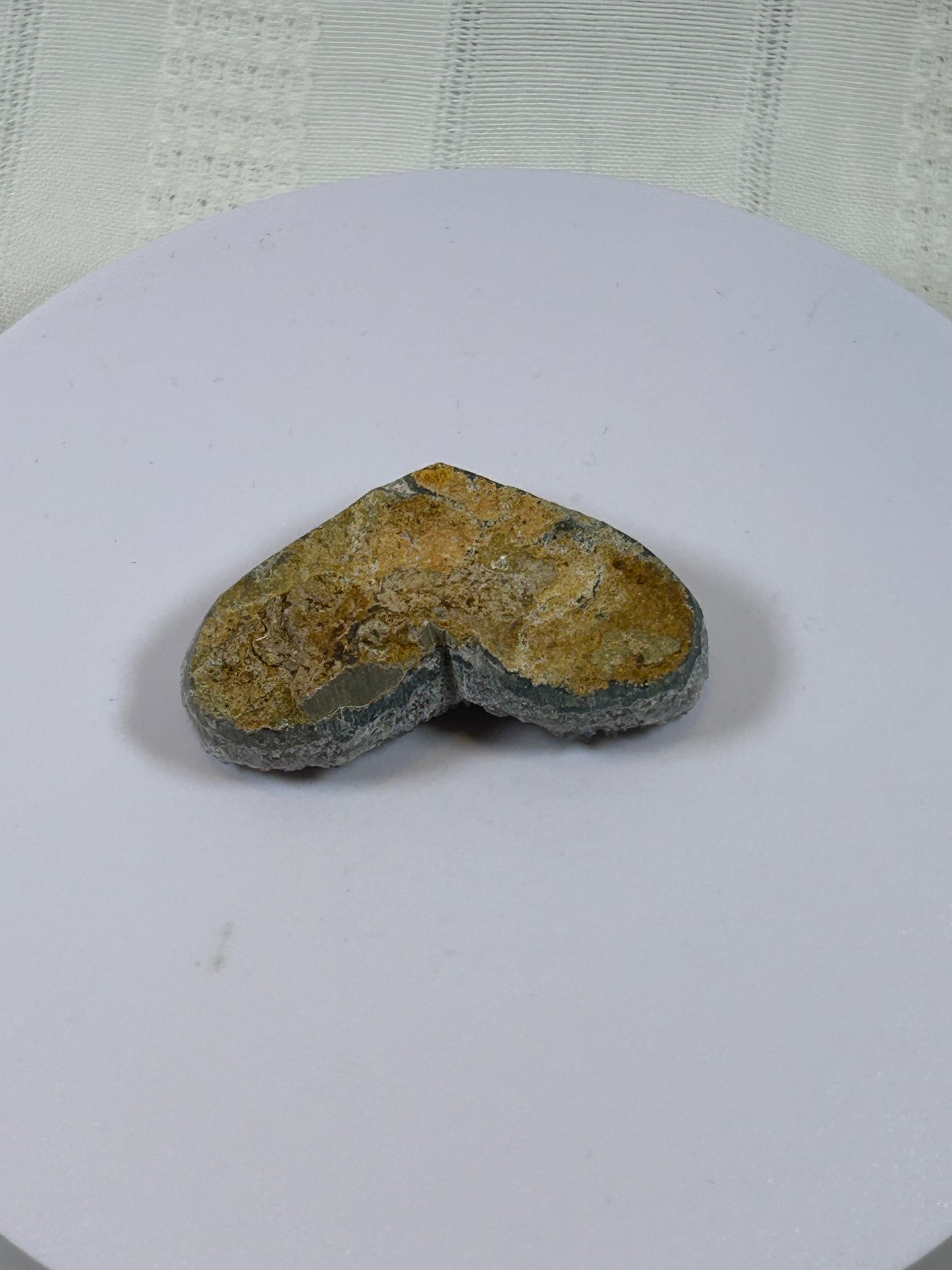 (#198) - AMETHYST HEART SPECIMEN RAW - NEW