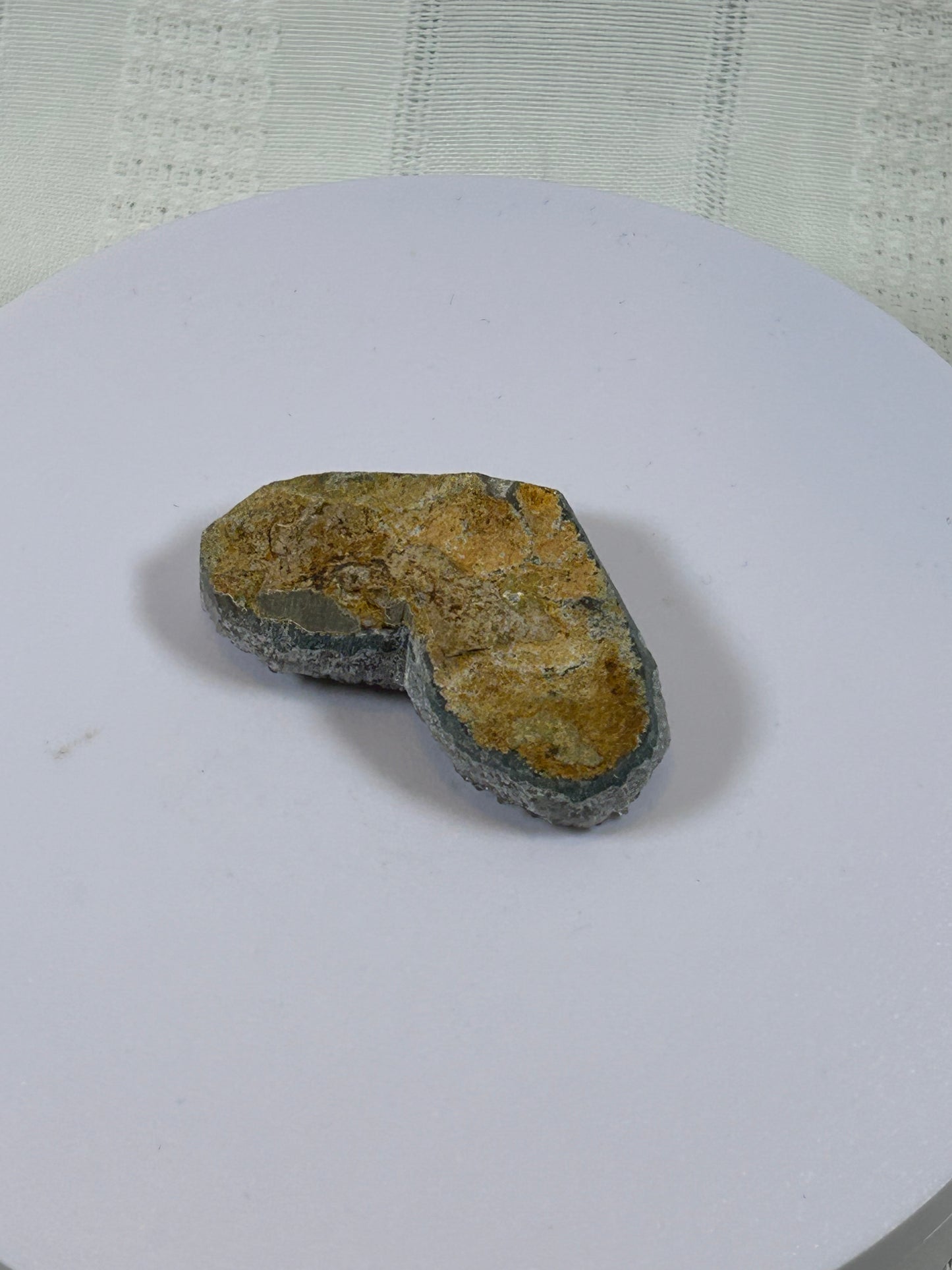 (#198) - AMETHYST HEART SPECIMEN RAW - NEW