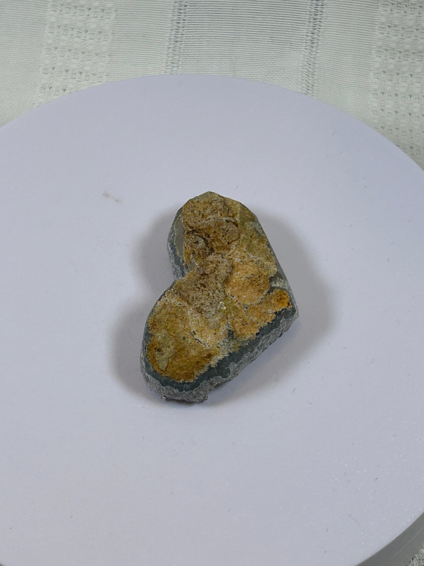 (#198) - AMETHYST HEART SPECIMEN RAW - NEW
