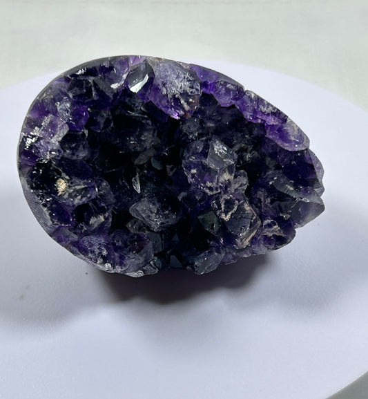 (#1246) - Amethyst Cluster Egg - New