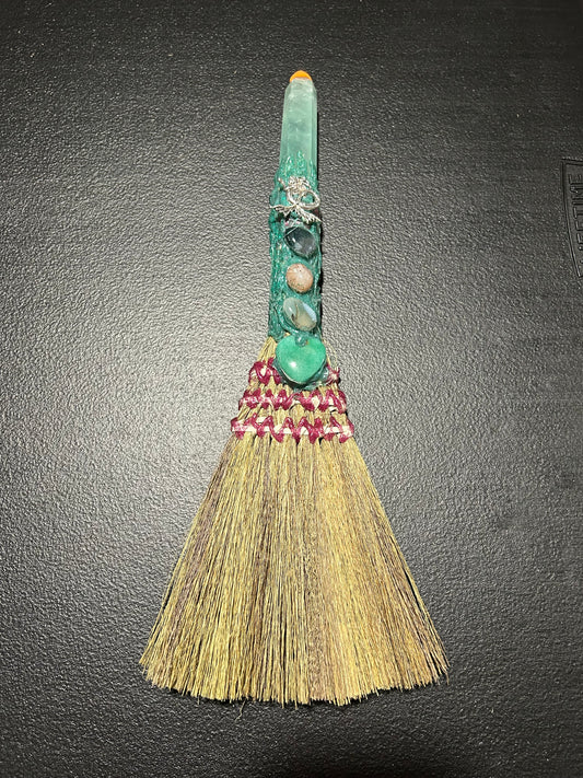 (#1257) - Fluorite Broom - New